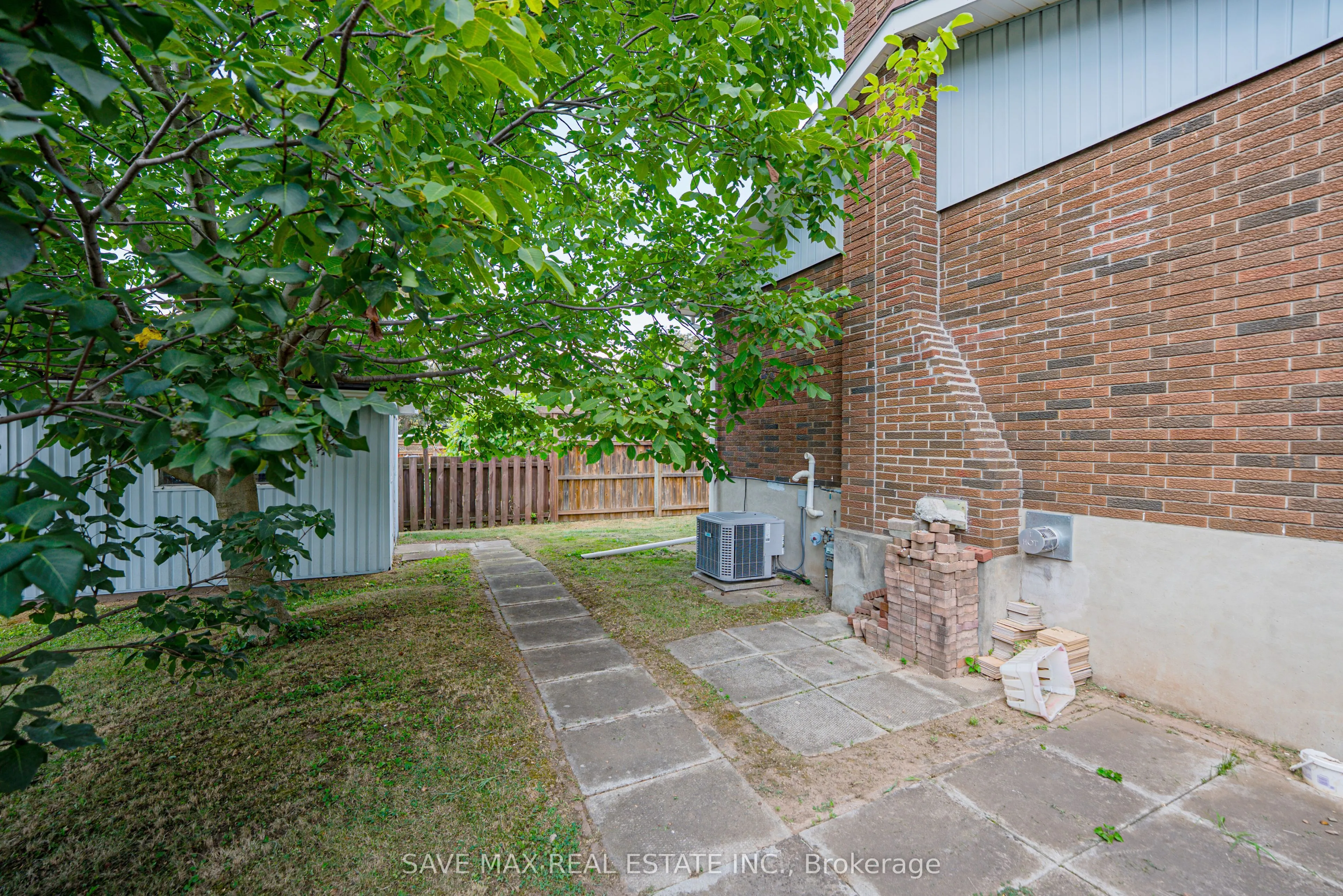6307 Carolyn Avenue