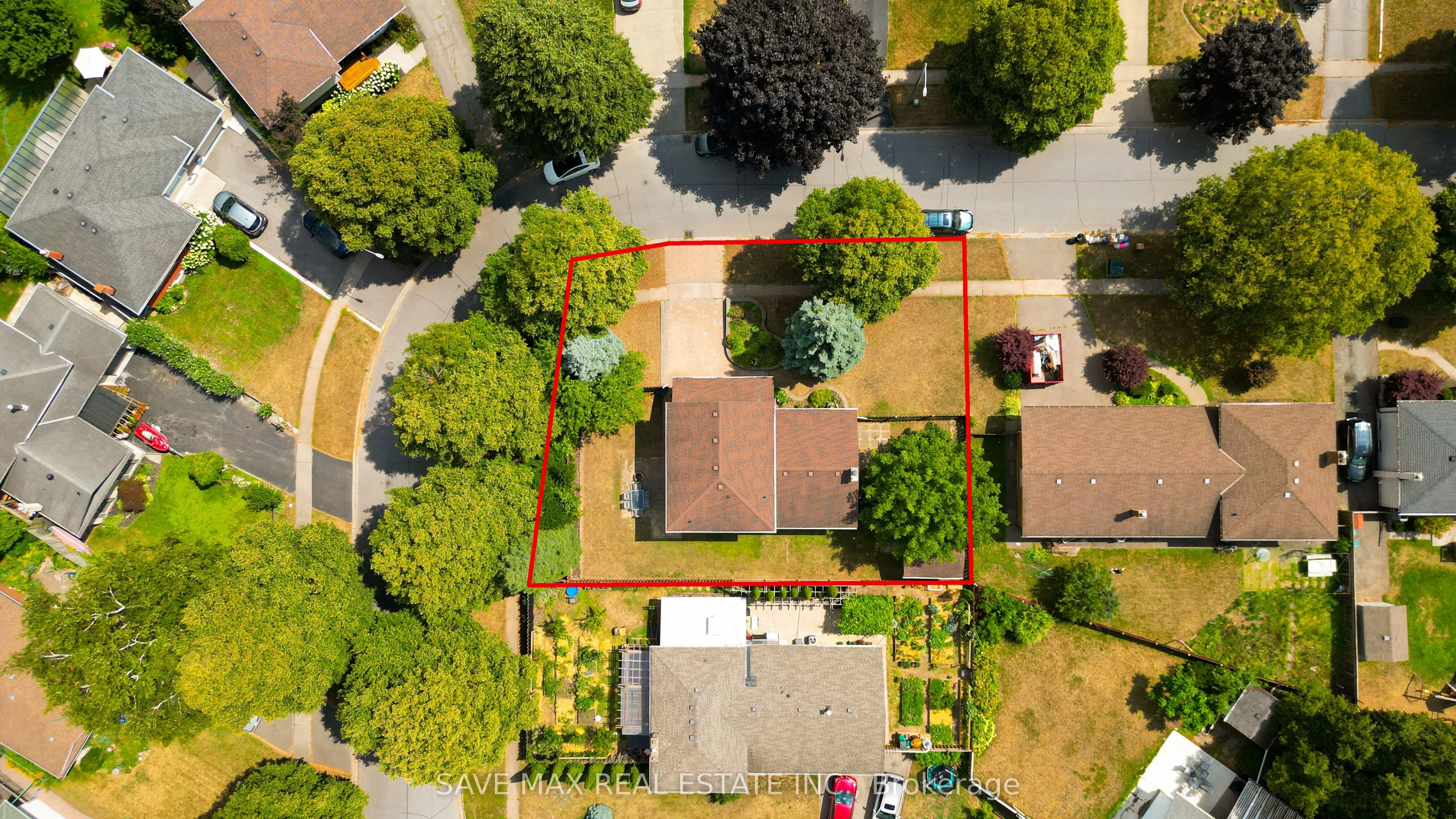 6307 Carolyn Avenue