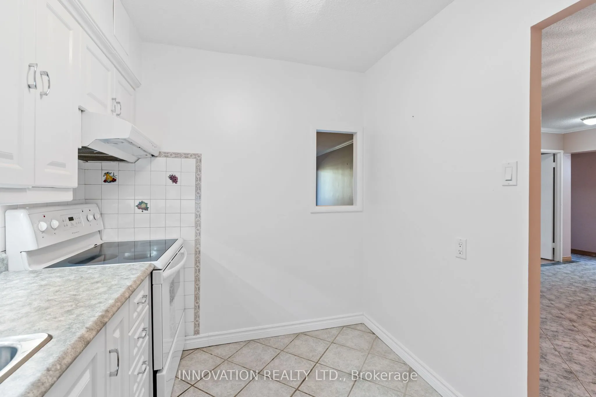 158C McArthur Avenue, #206