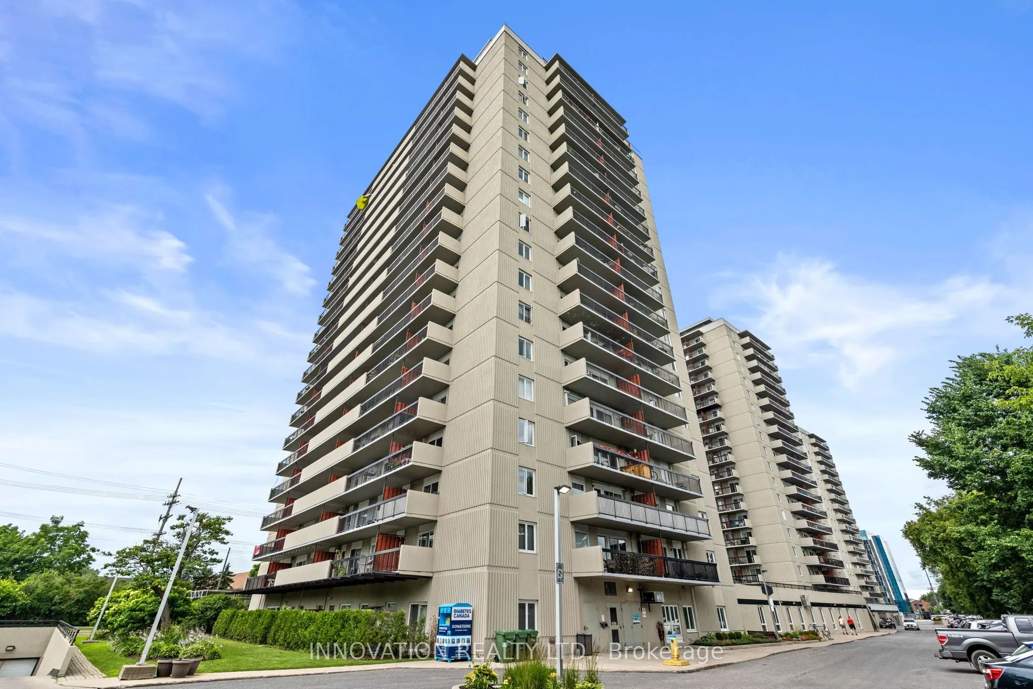 158C McArthur Avenue, #206