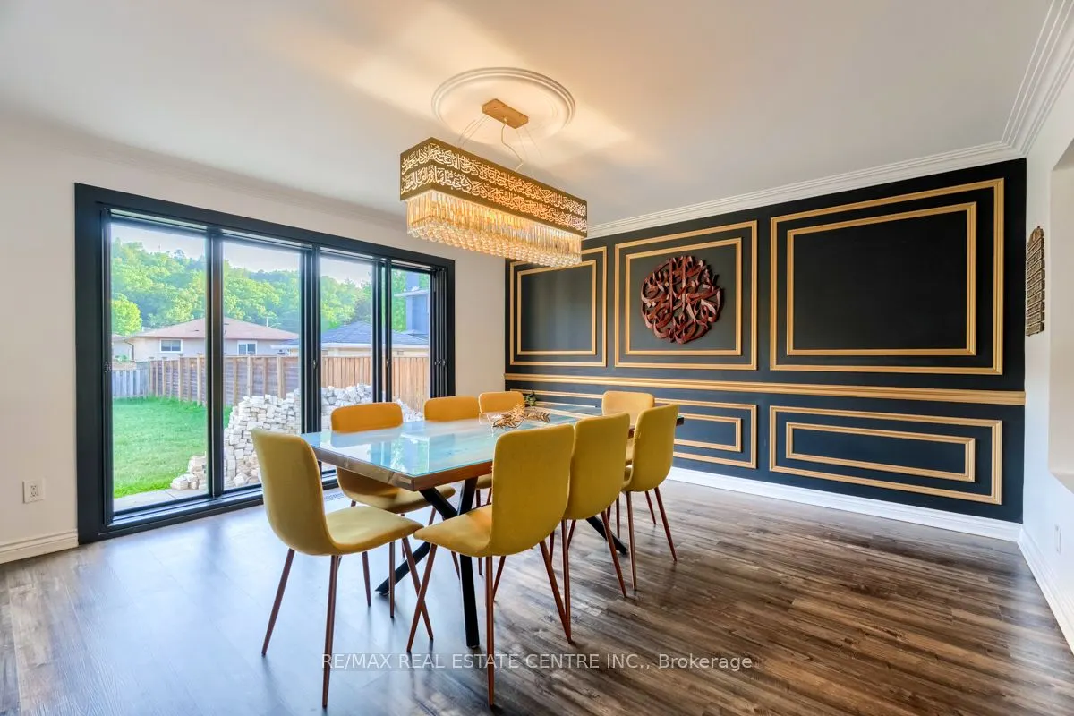 4 Earlidawn Court