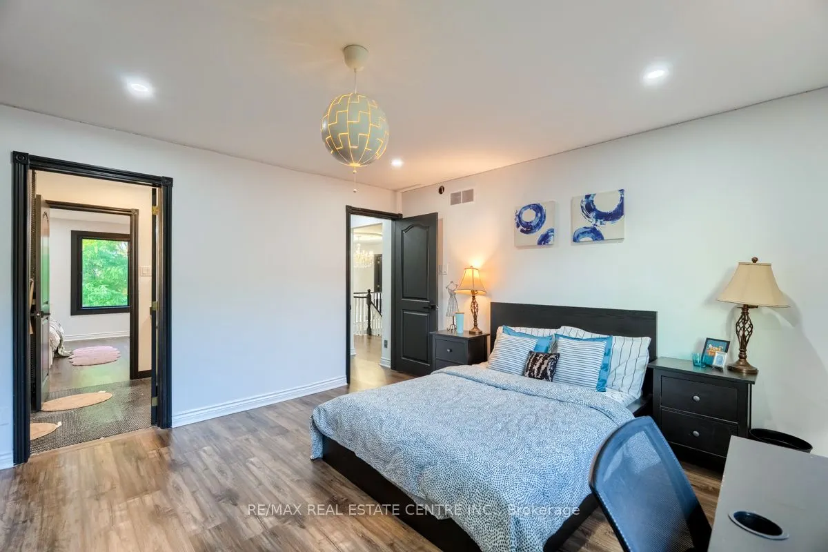 4 Earlidawn Court