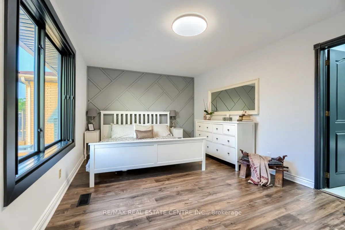 4 Earlidawn Court