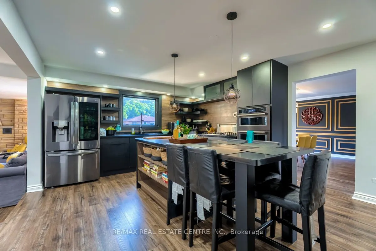 4 Earlidawn Court