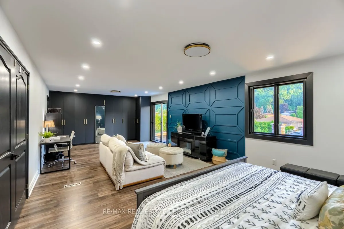 4 Earlidawn Court
