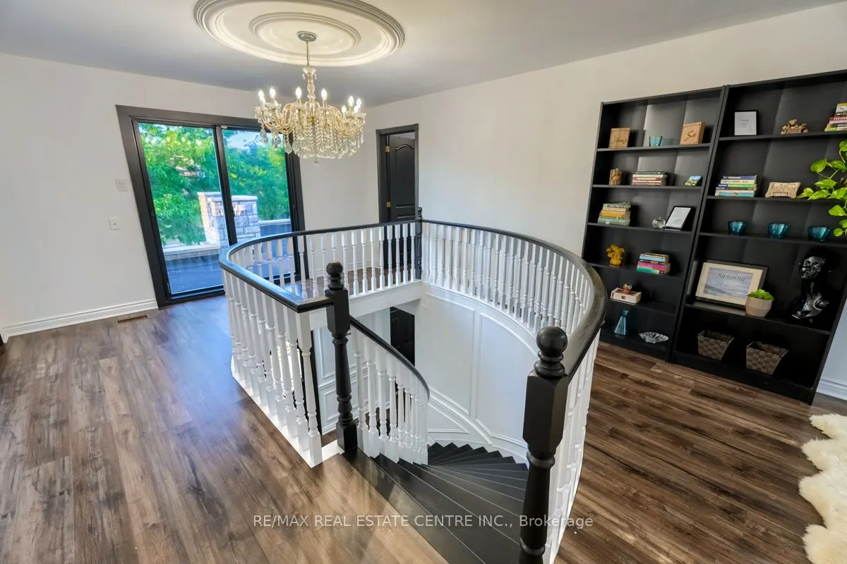 4 Earlidawn Court