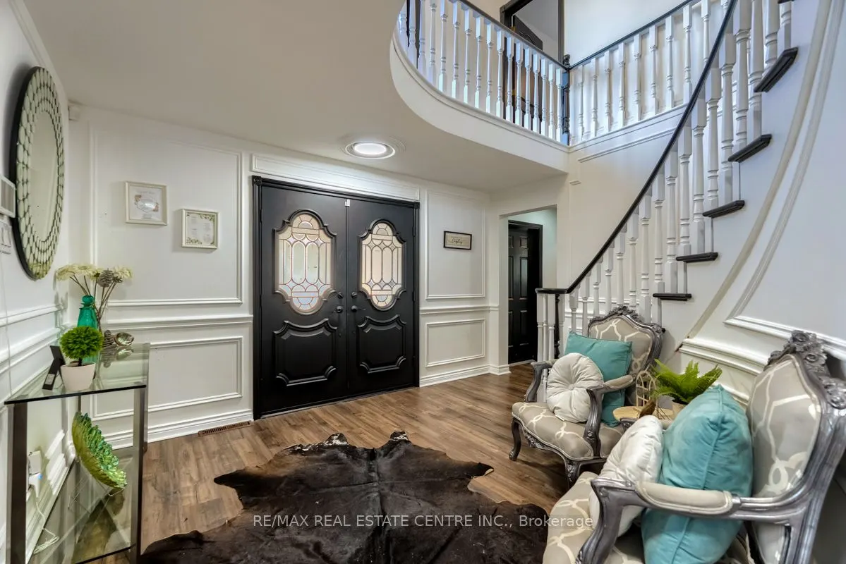 4 Earlidawn Court