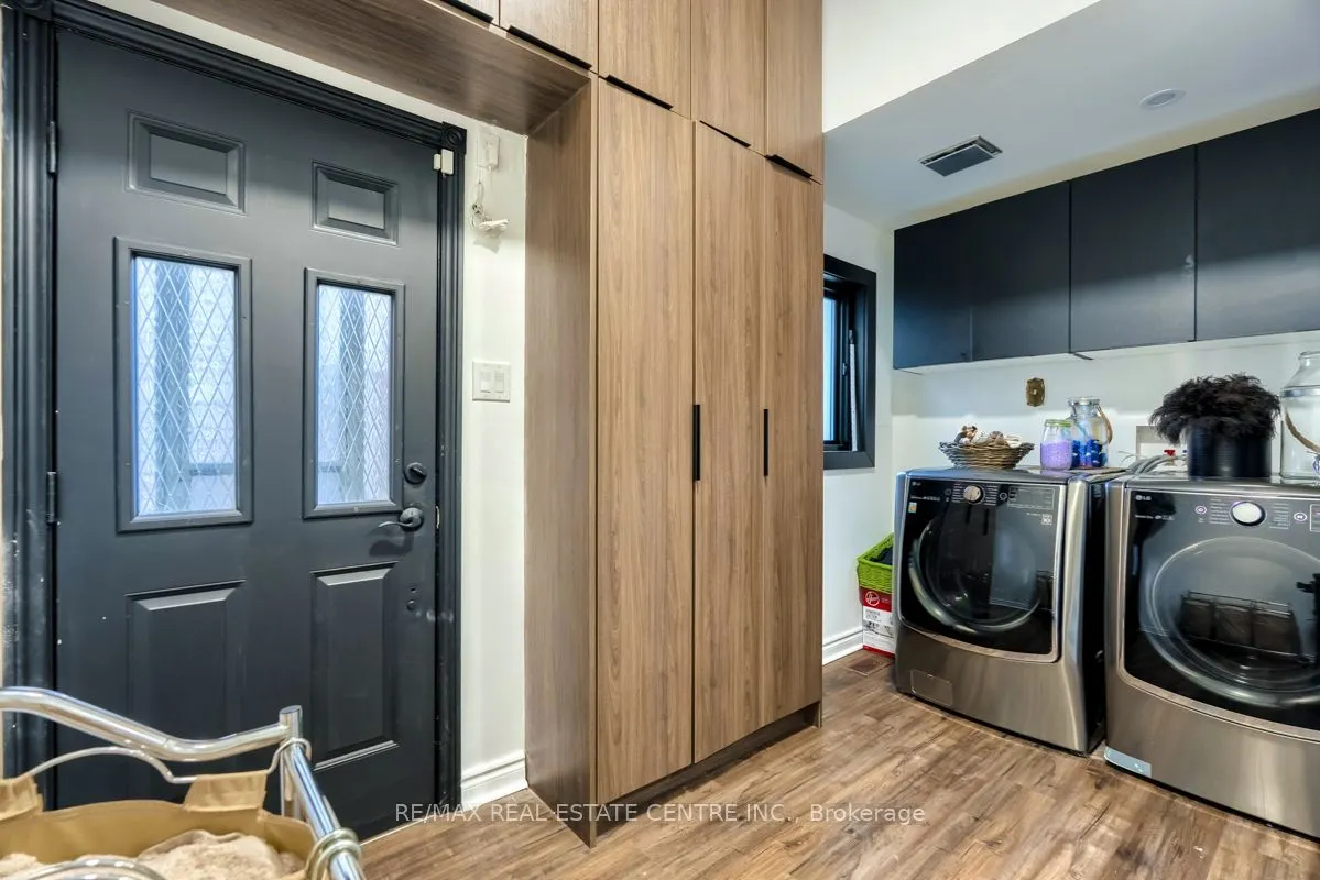 4 Earlidawn Court