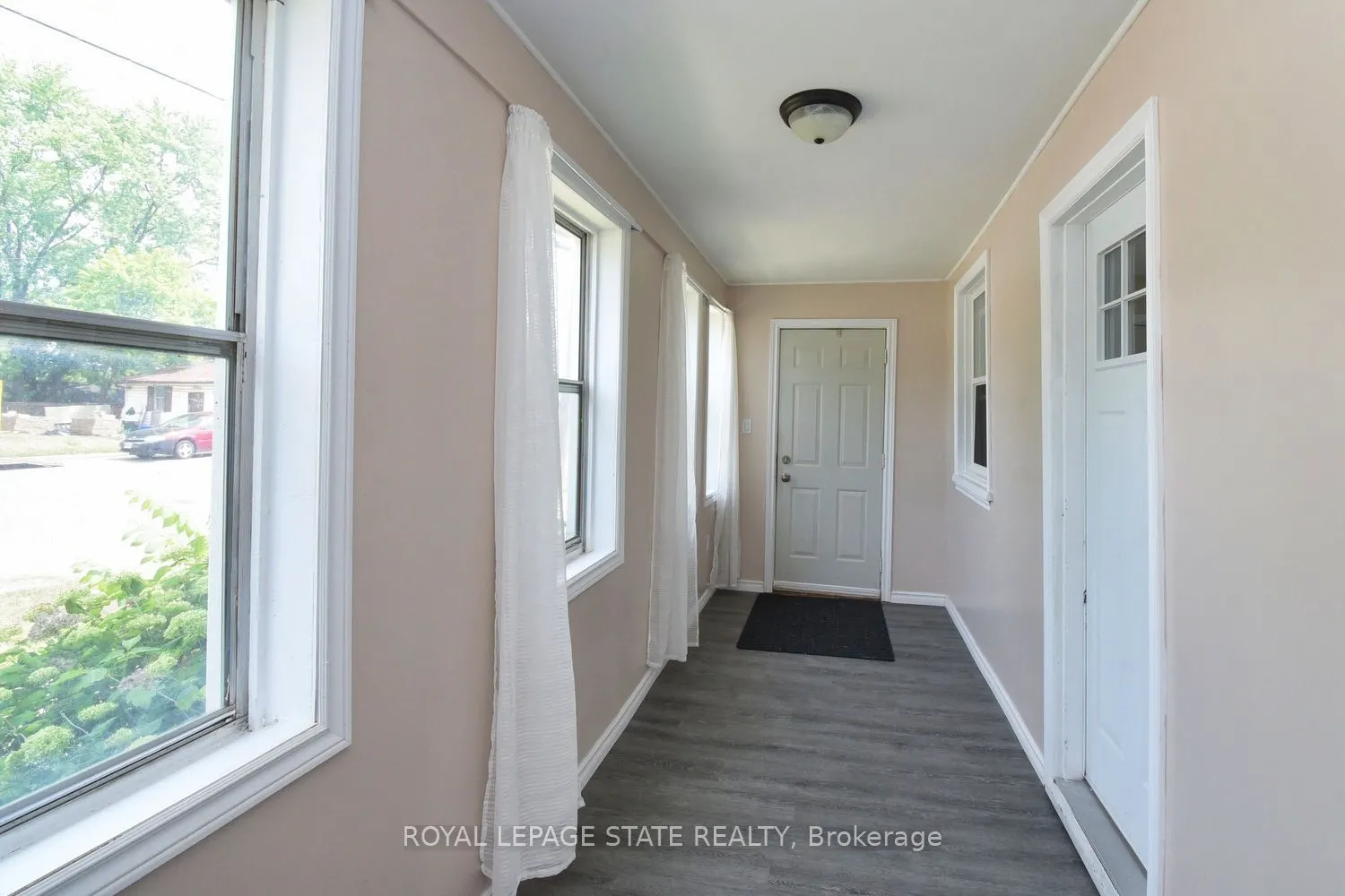 120 Clara Street