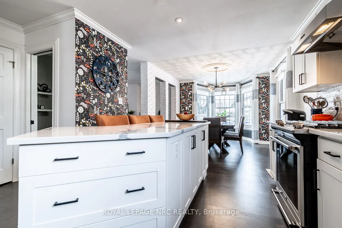 10 Vinemount Drive