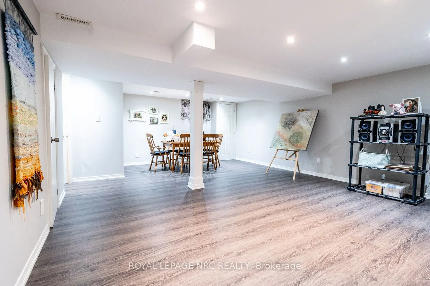 10 Vinemount Drive