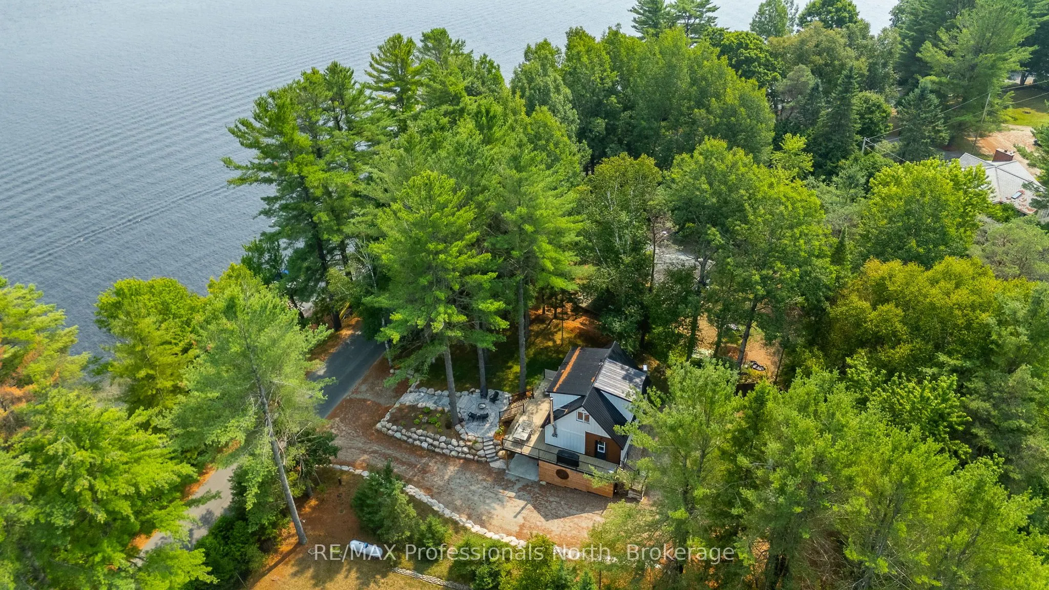 1795 Wigamog Road
