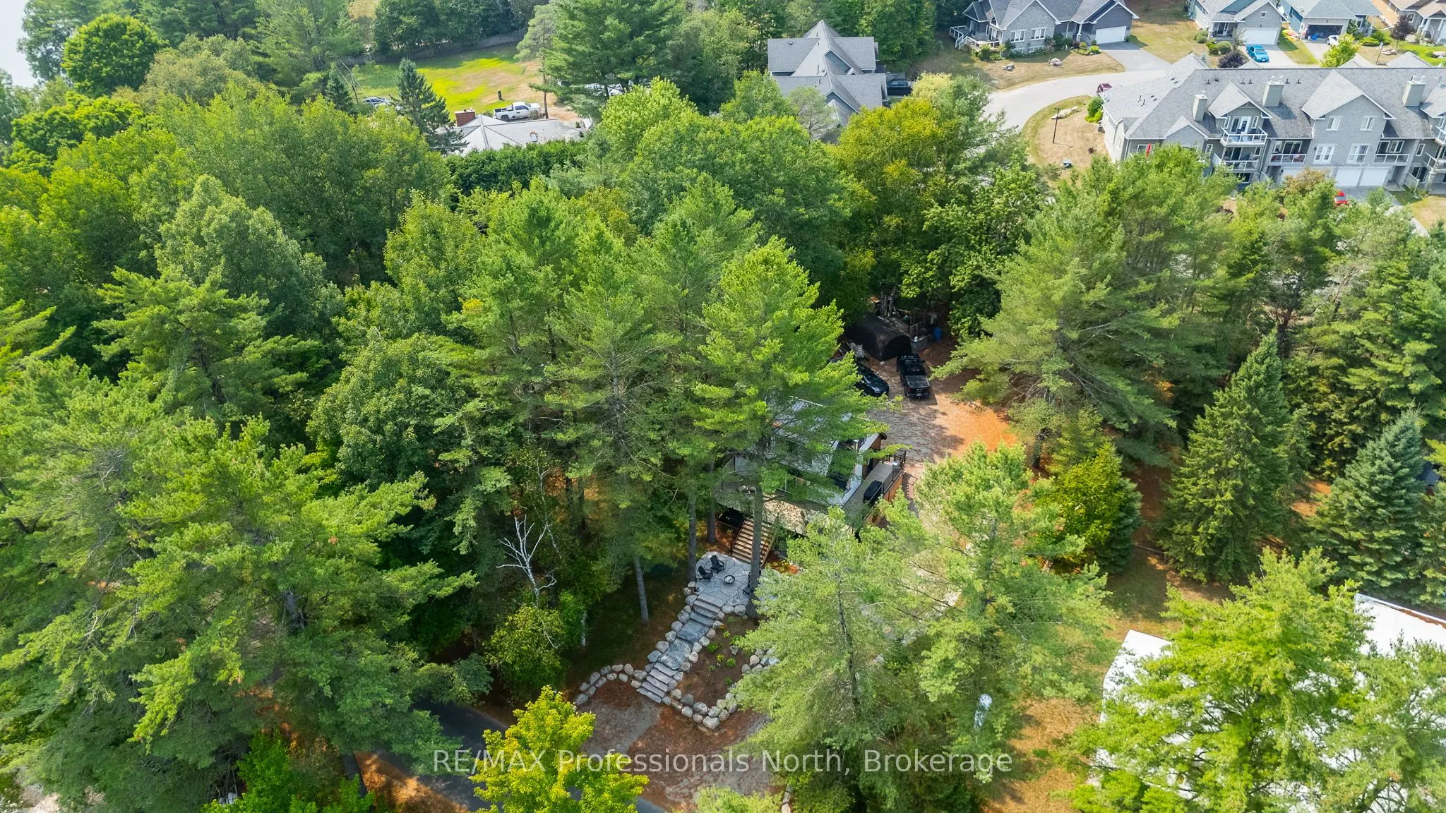 1795 Wigamog Road