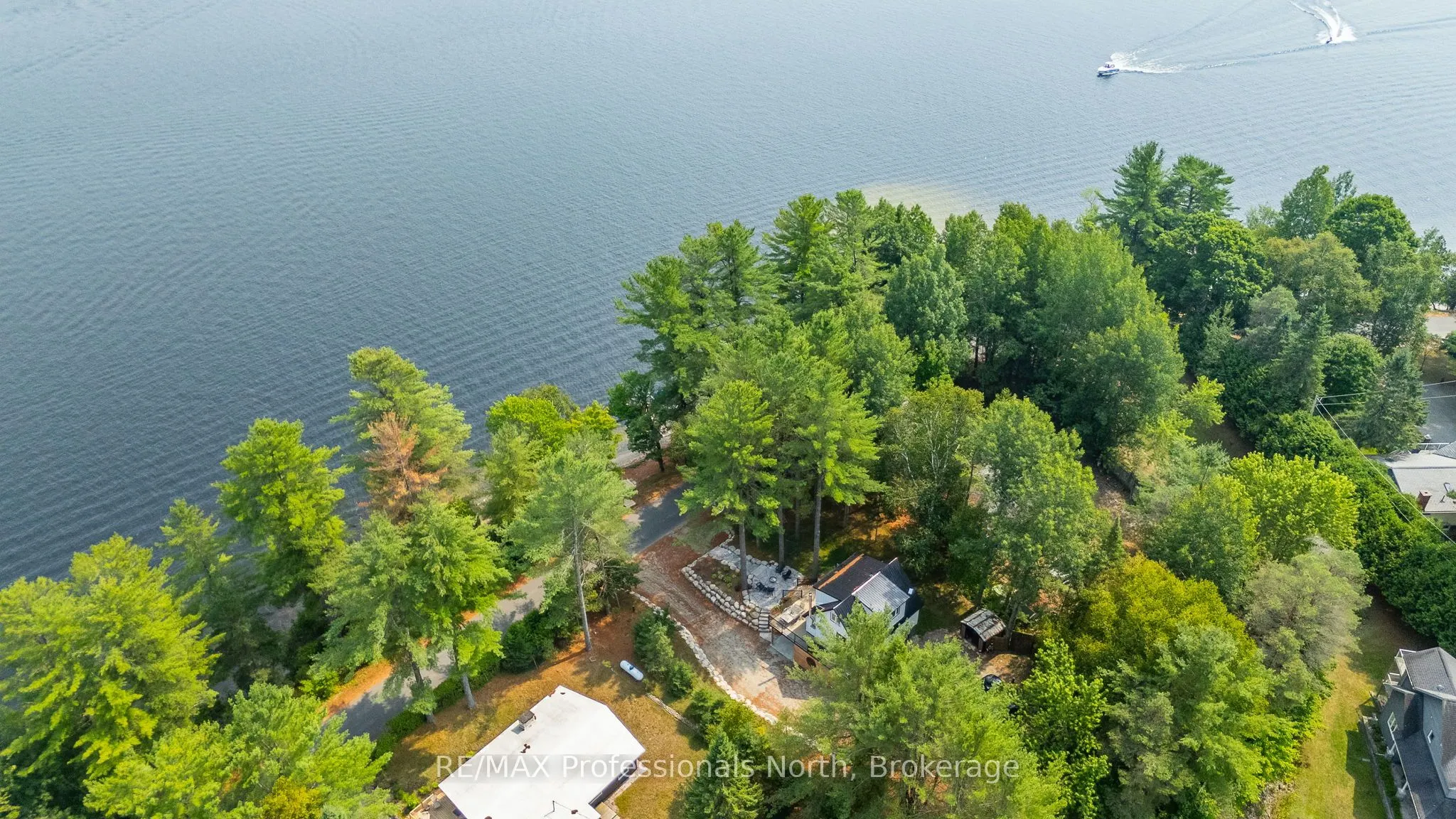 1795 Wigamog Road