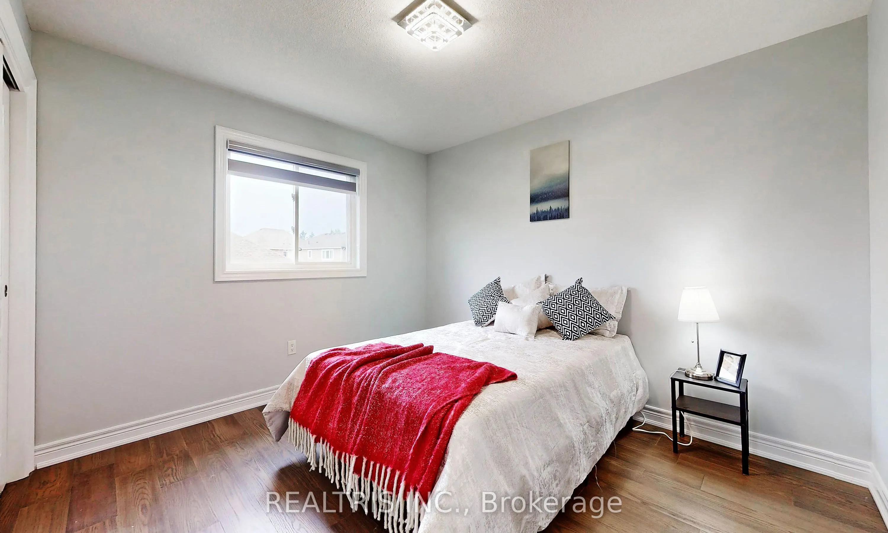 85 Eaglecrest Street, #Main