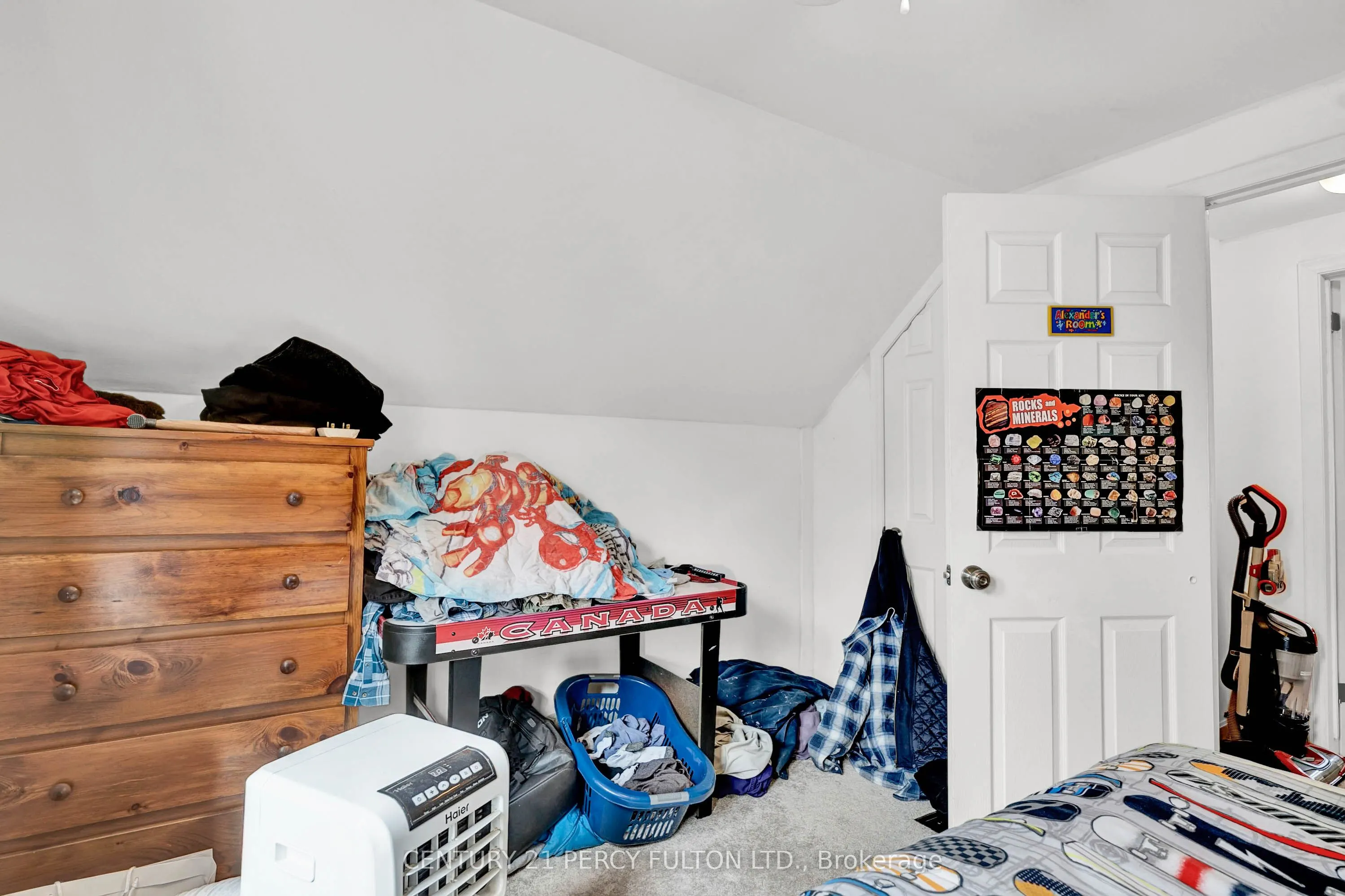 253 Princess Elizabeth Crescent