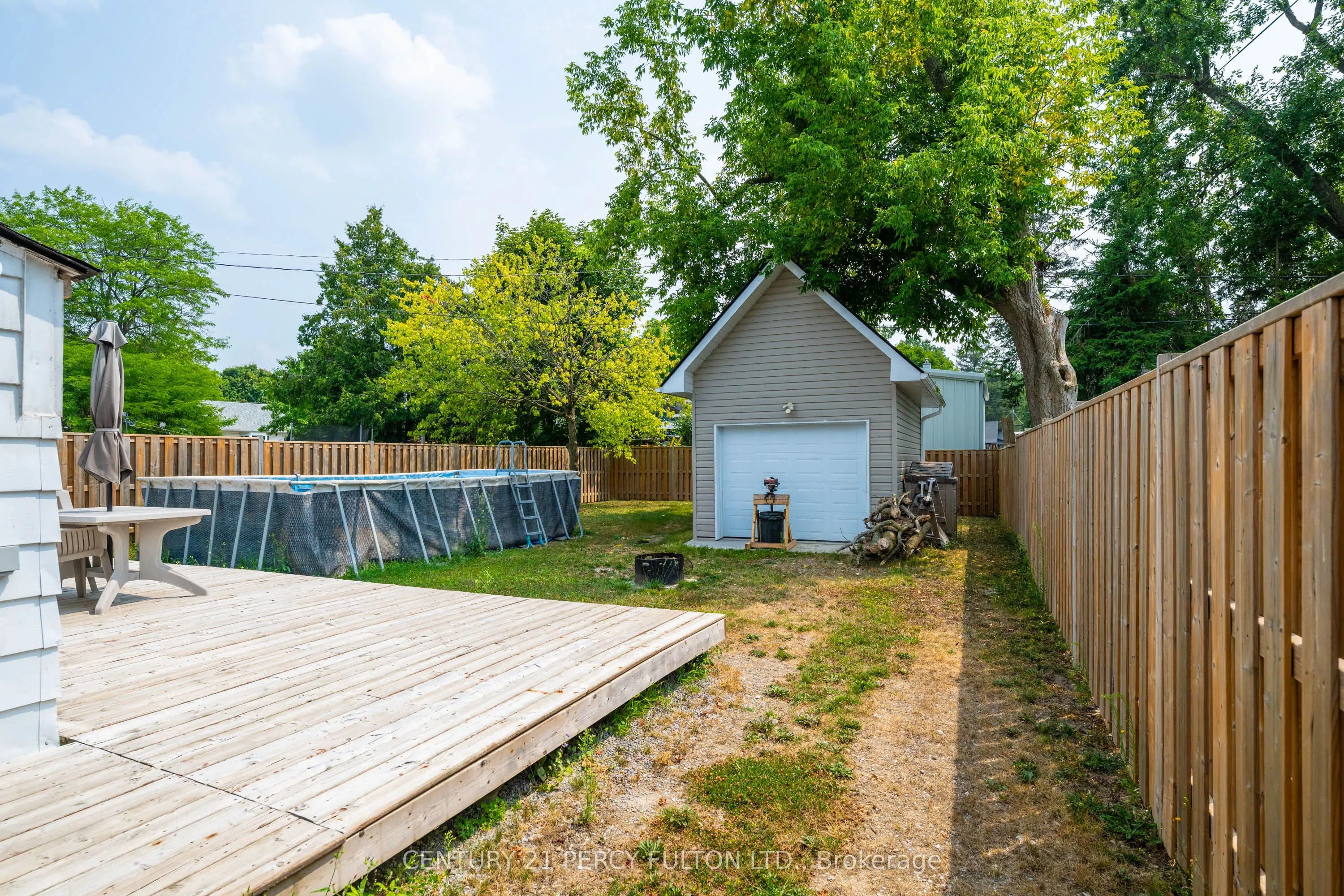 253 Princess Elizabeth Crescent