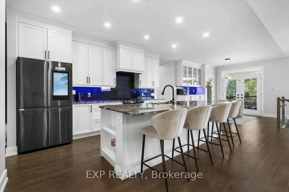 1601 Lakeshore Drive