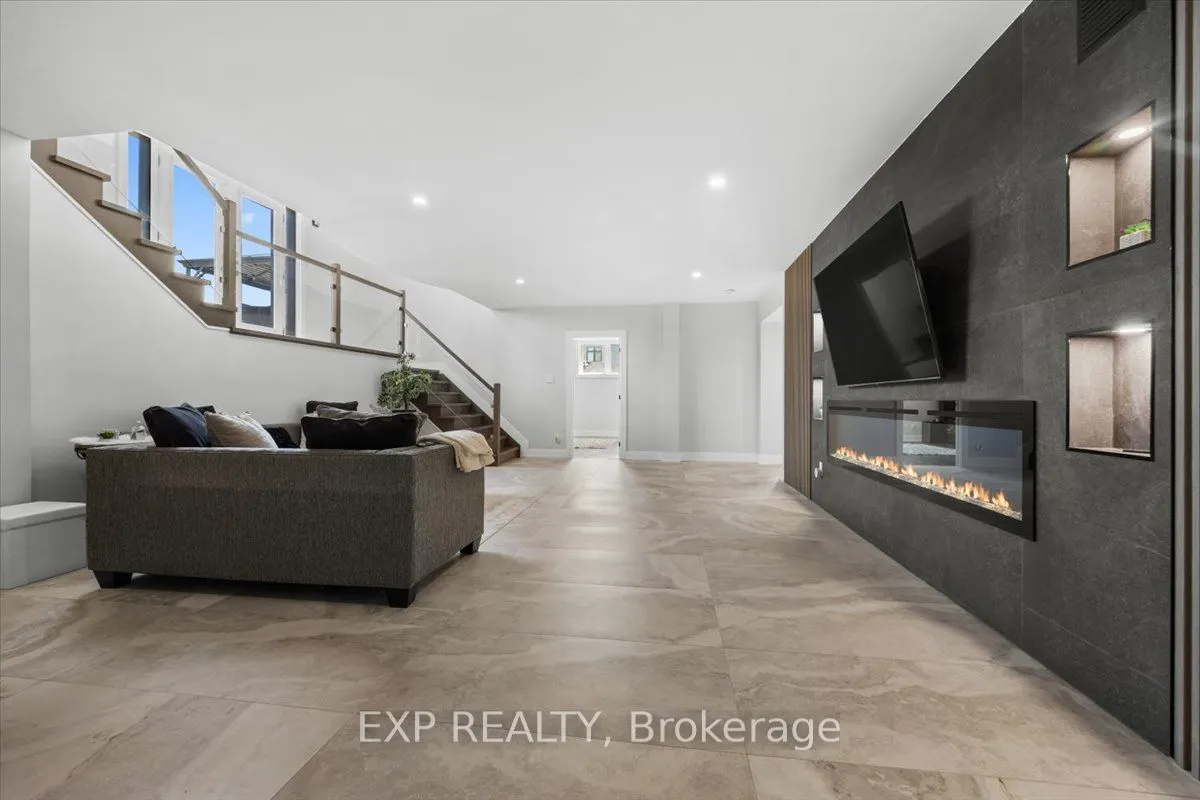 1601 Lakeshore Drive