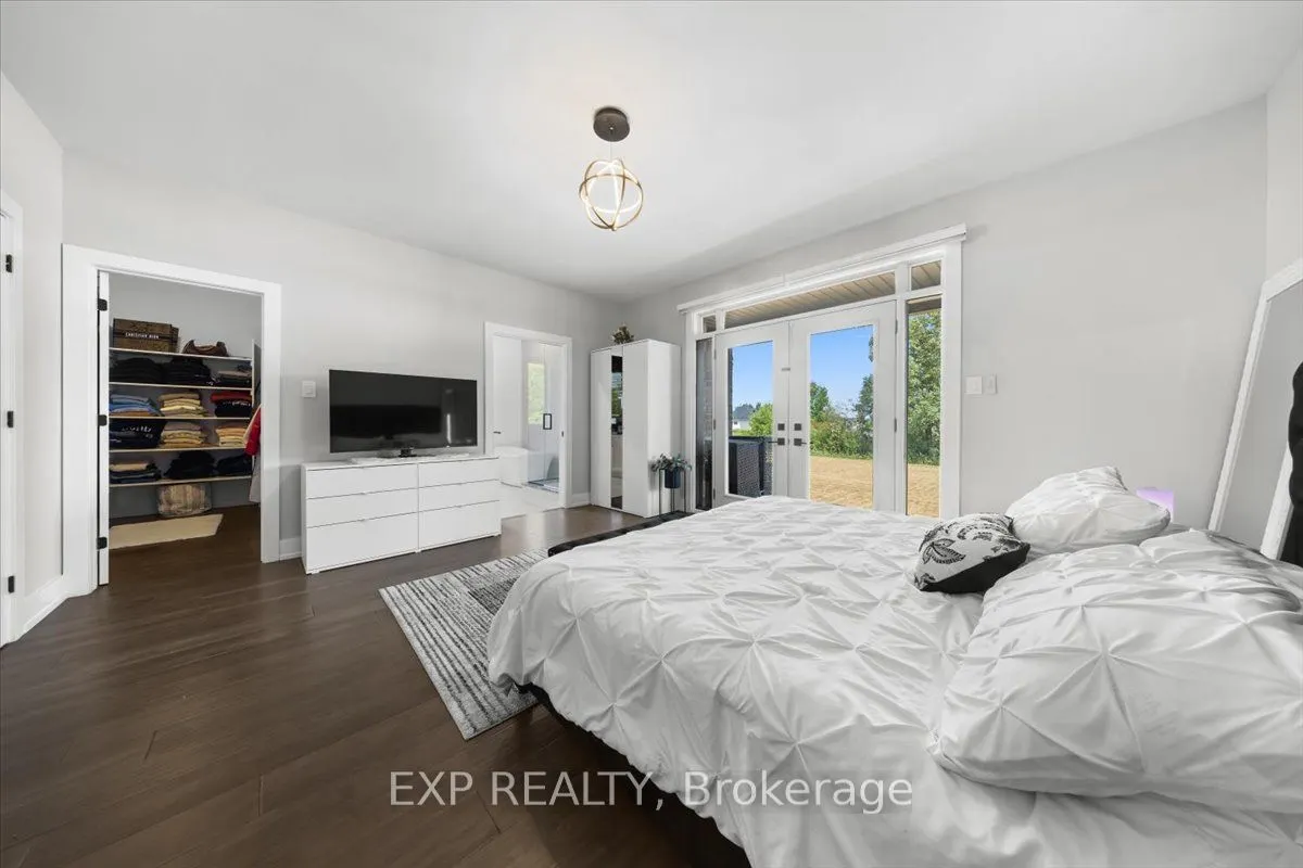 1601 Lakeshore Drive