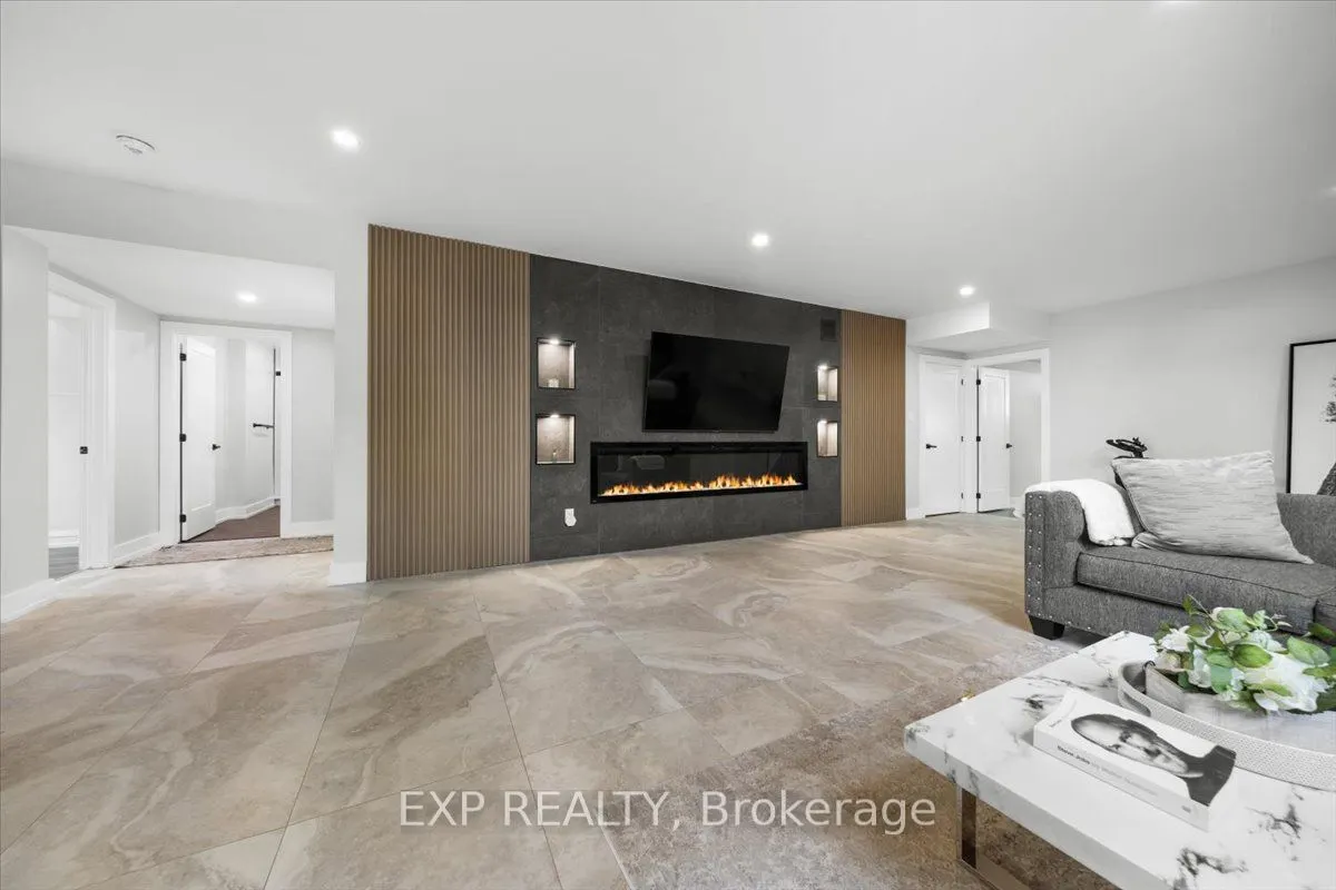 1601 Lakeshore Drive