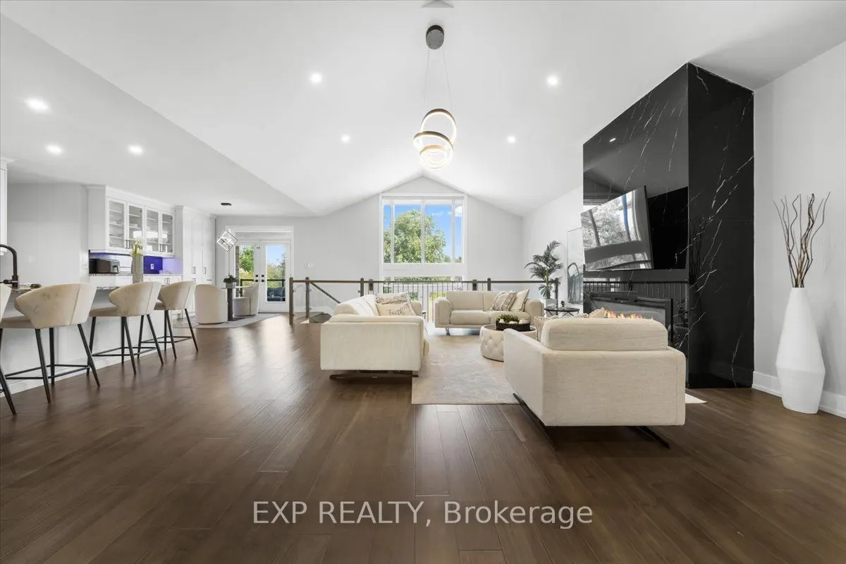 1601 Lakeshore Drive