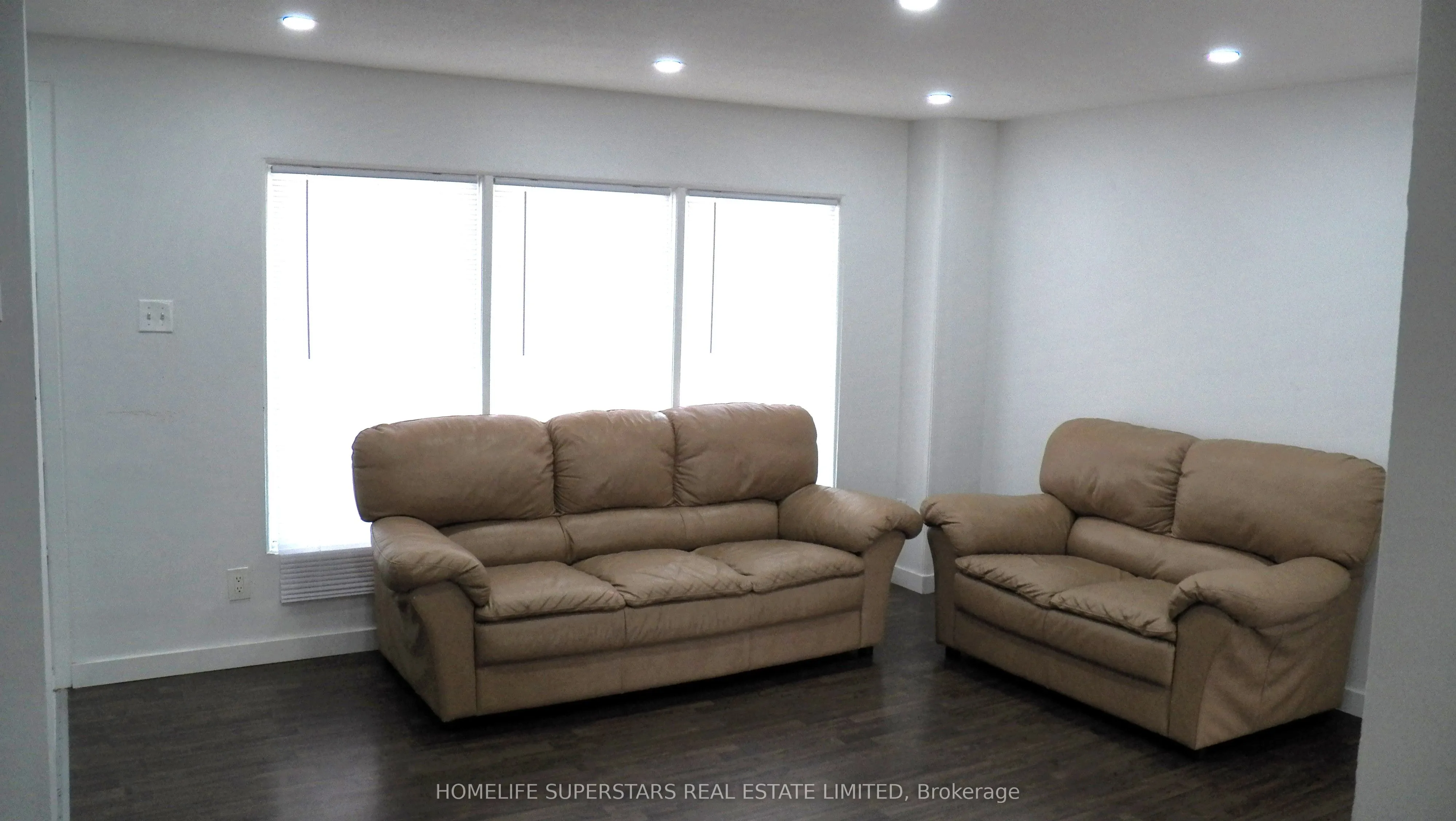 513 Parkview Crescent E, #4