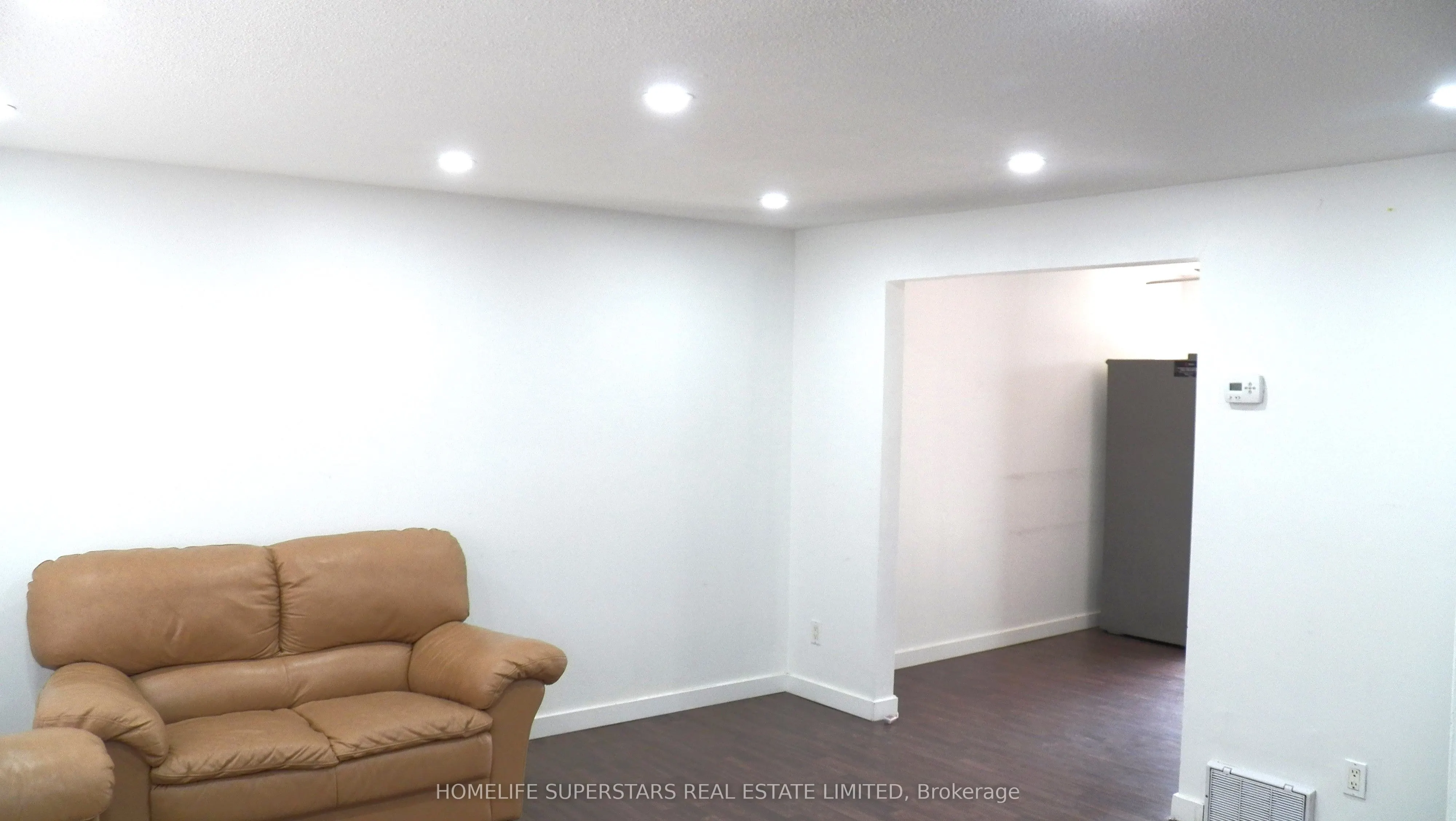 513 Parkview Crescent E, #4