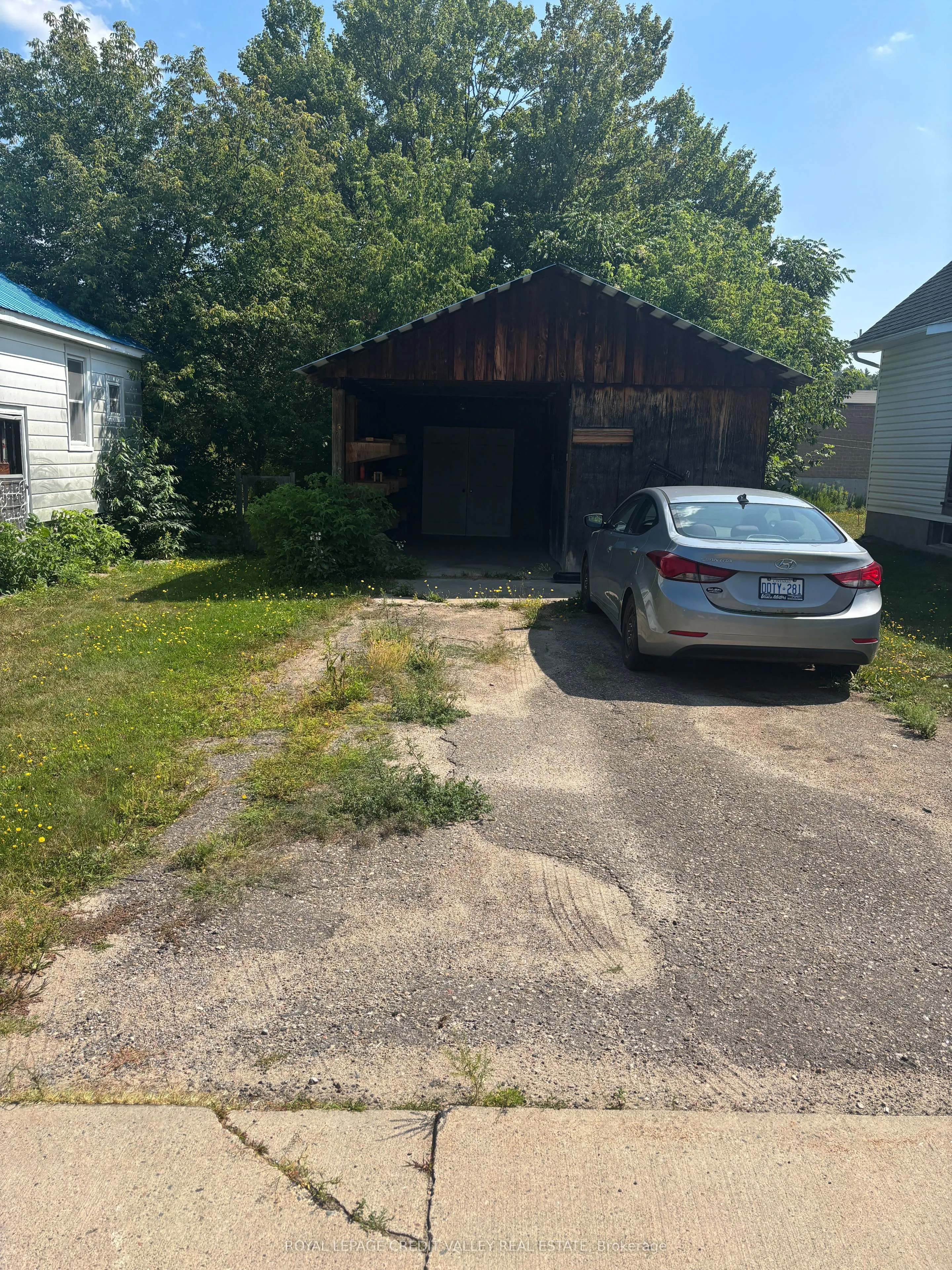 23 Alice Street