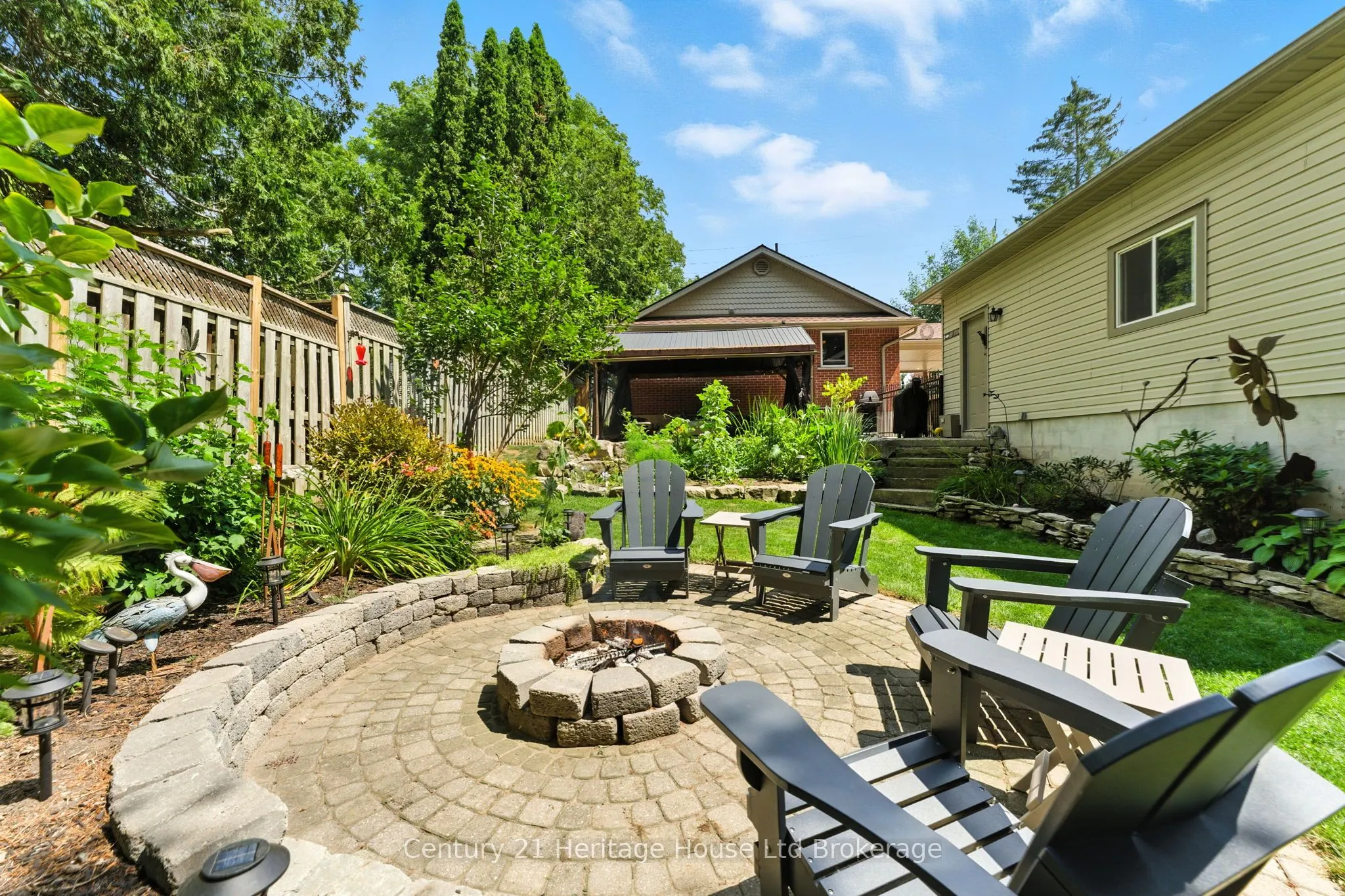 485 Huron Street