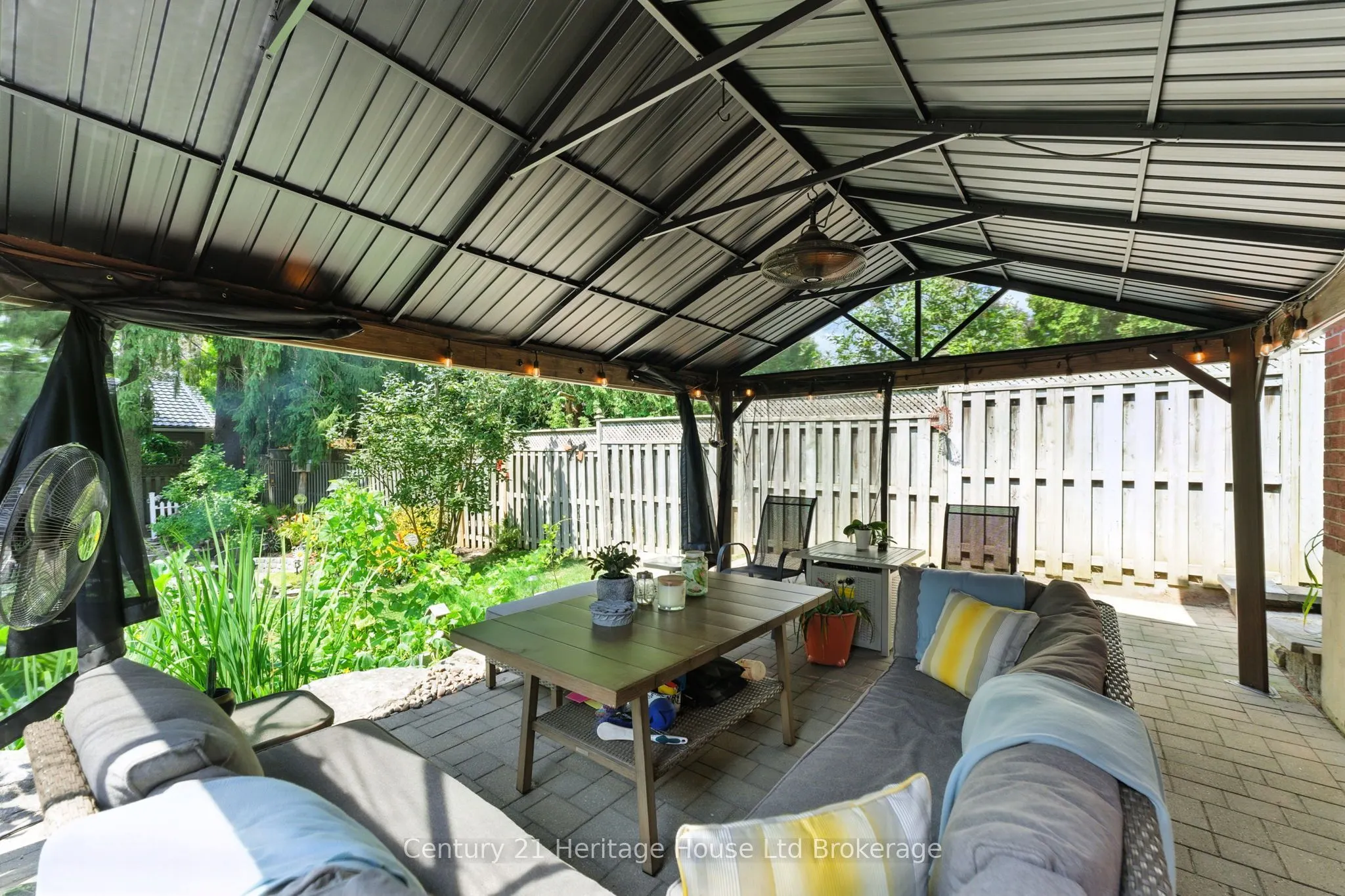 485 Huron Street