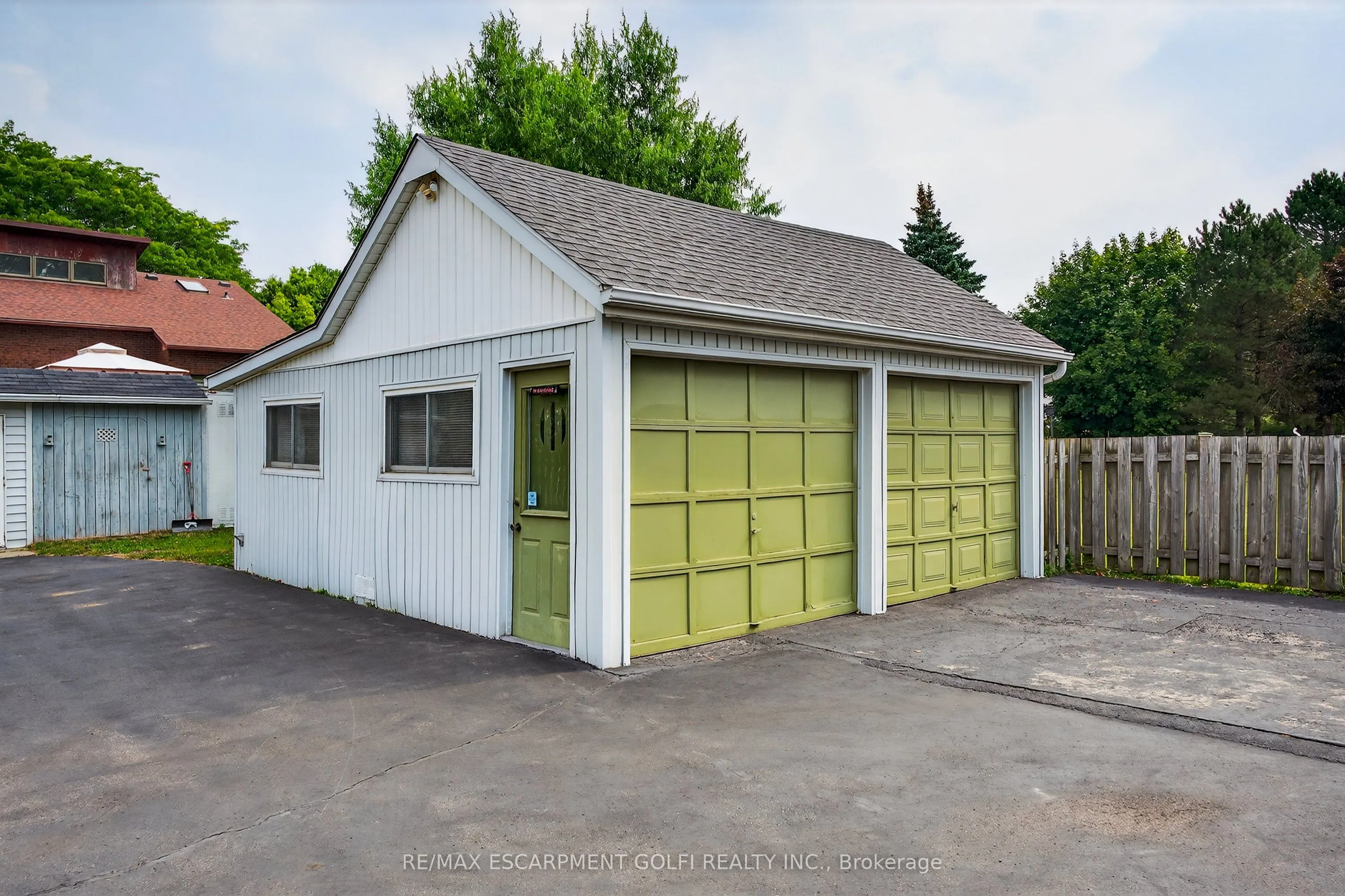 190 Thorold Road