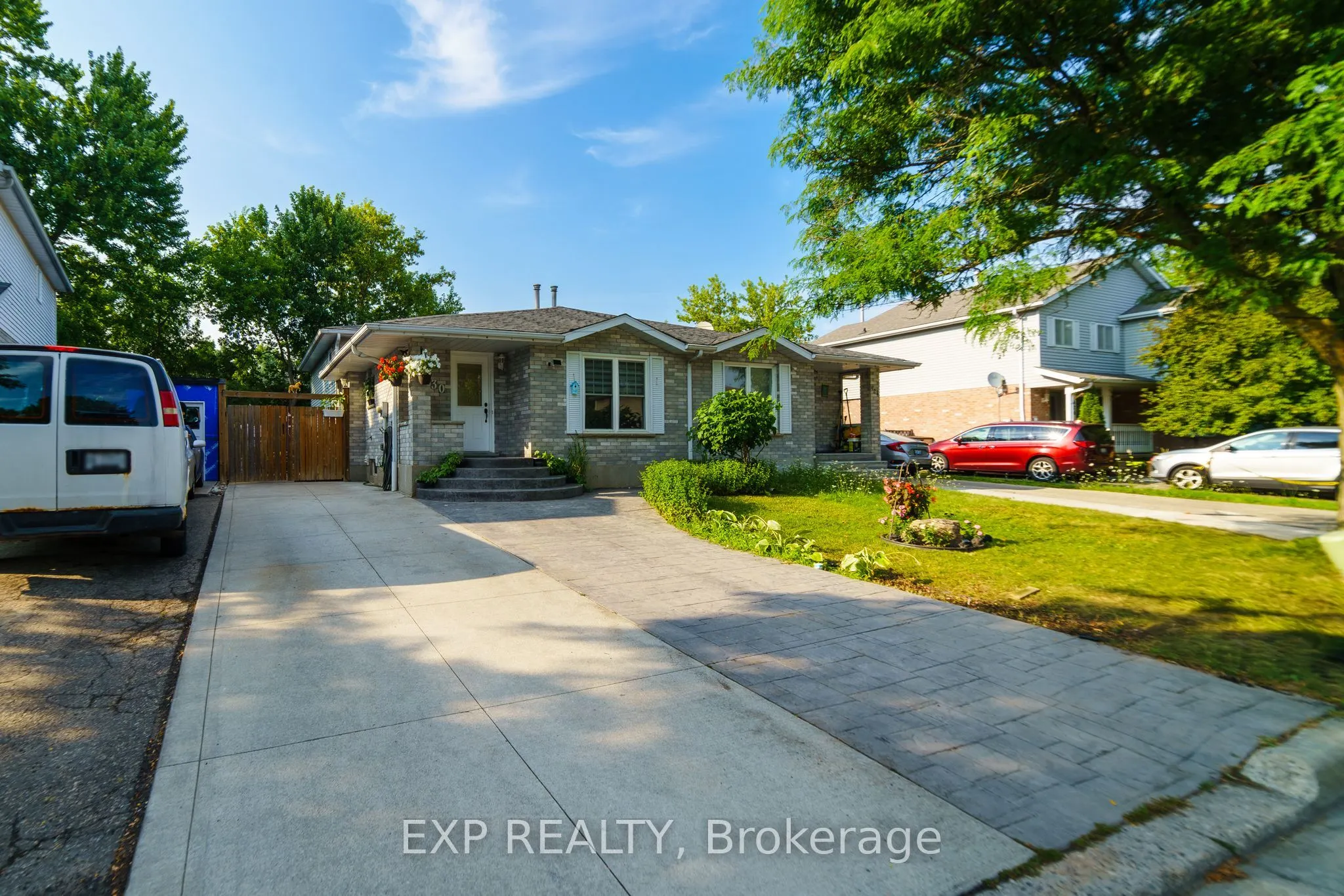 430 Bankside Crescent