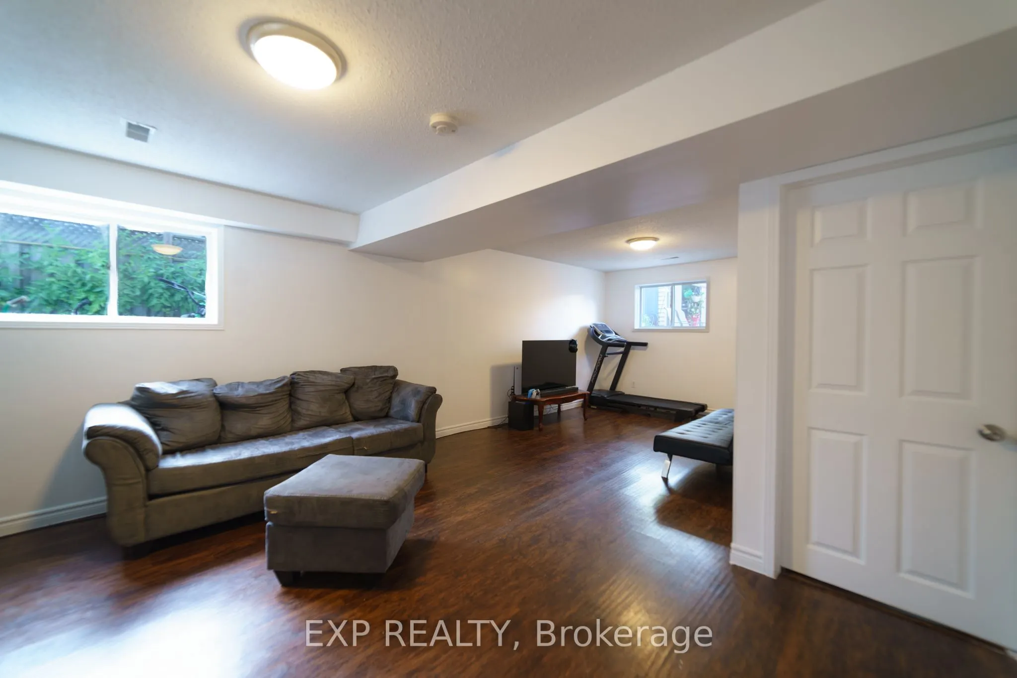 430 Bankside Crescent