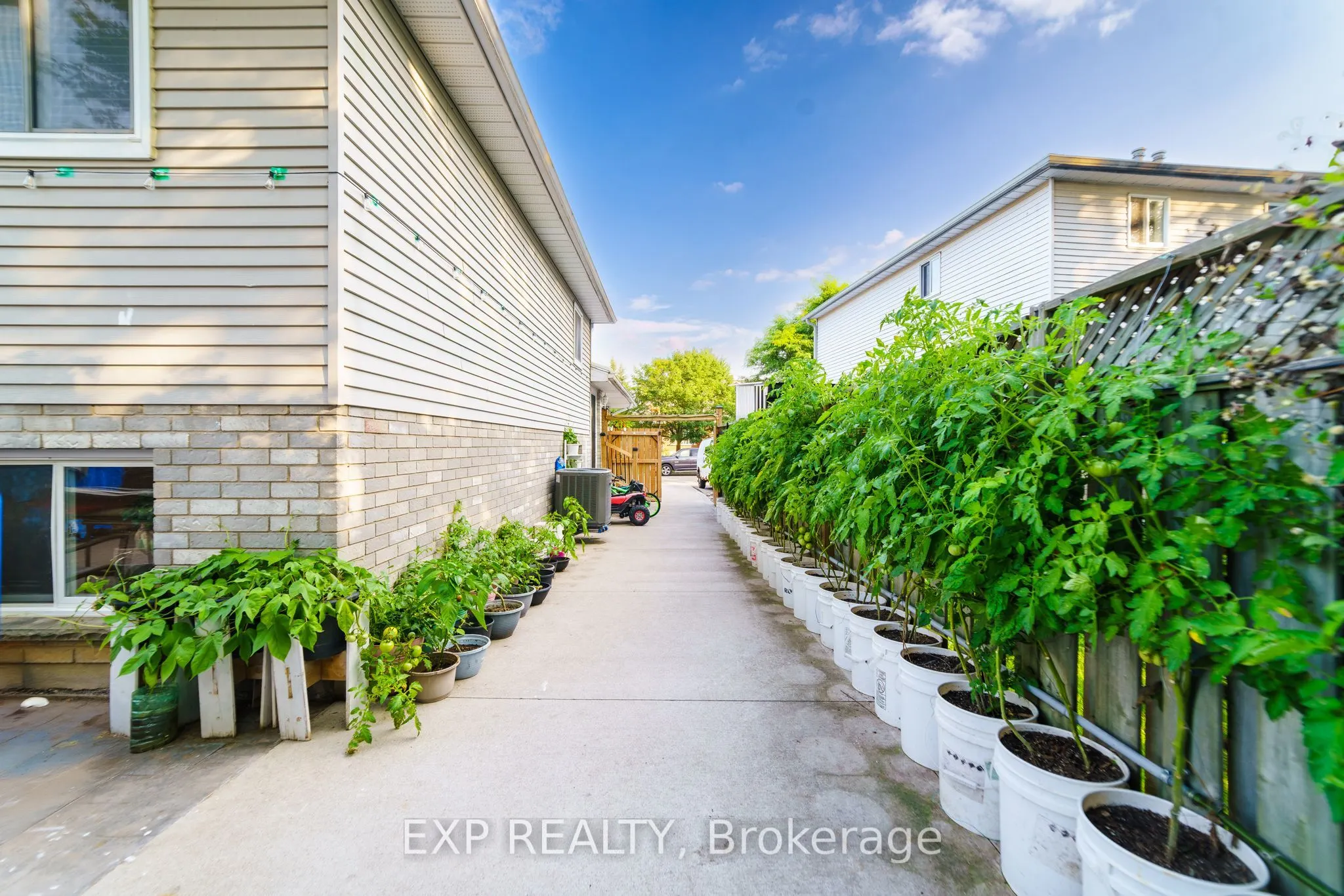 430 Bankside Crescent