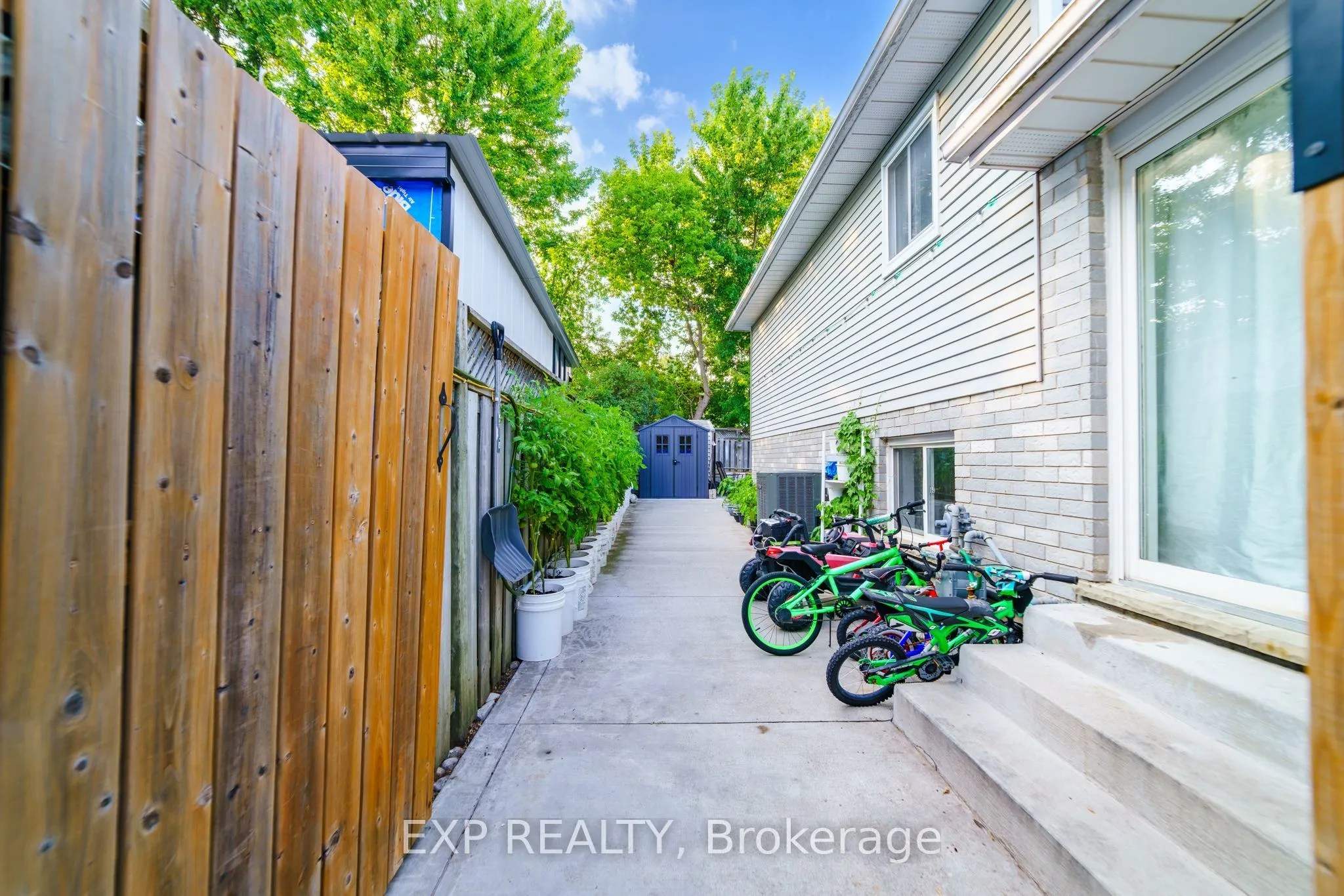 430 Bankside Crescent