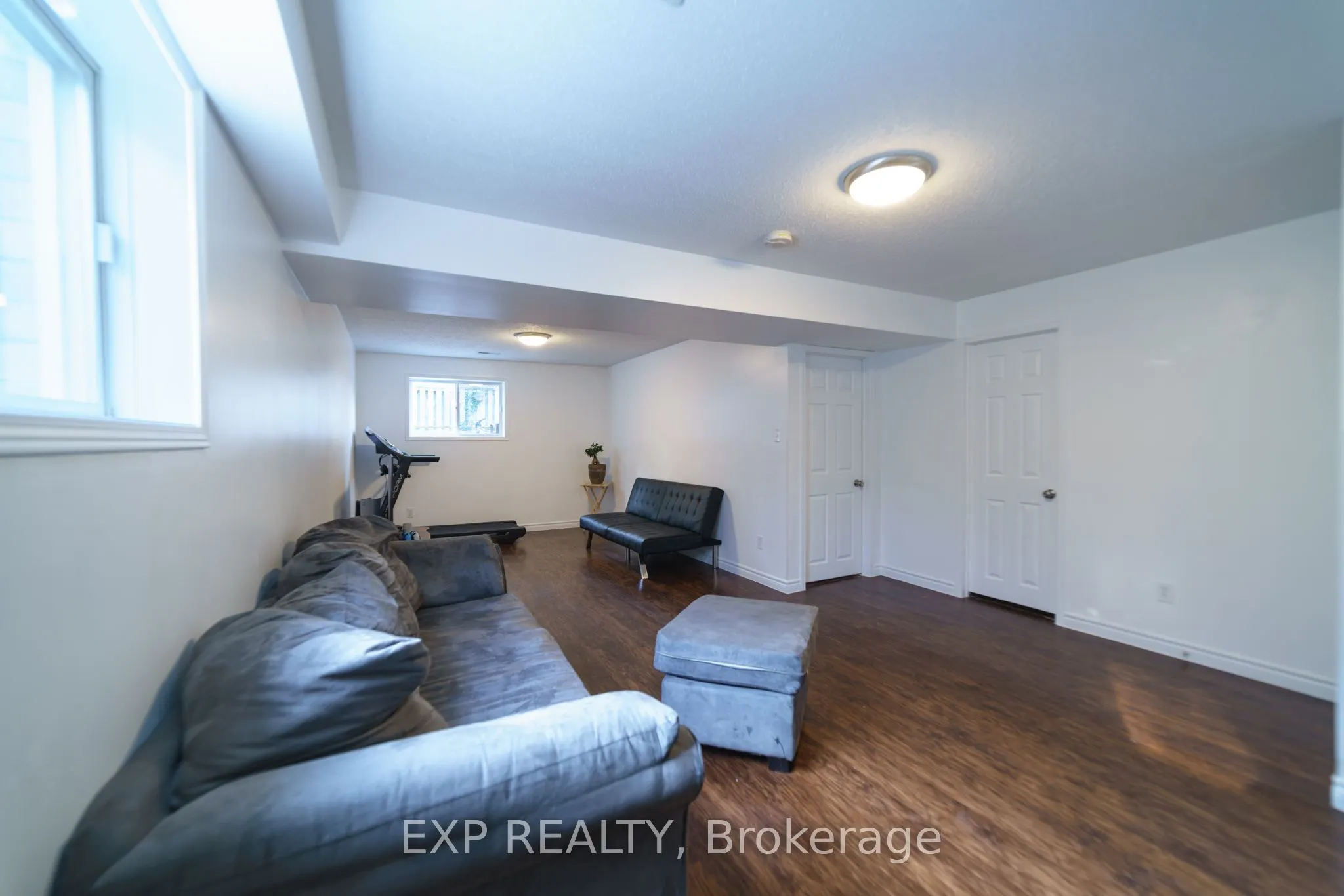 430 Bankside Crescent