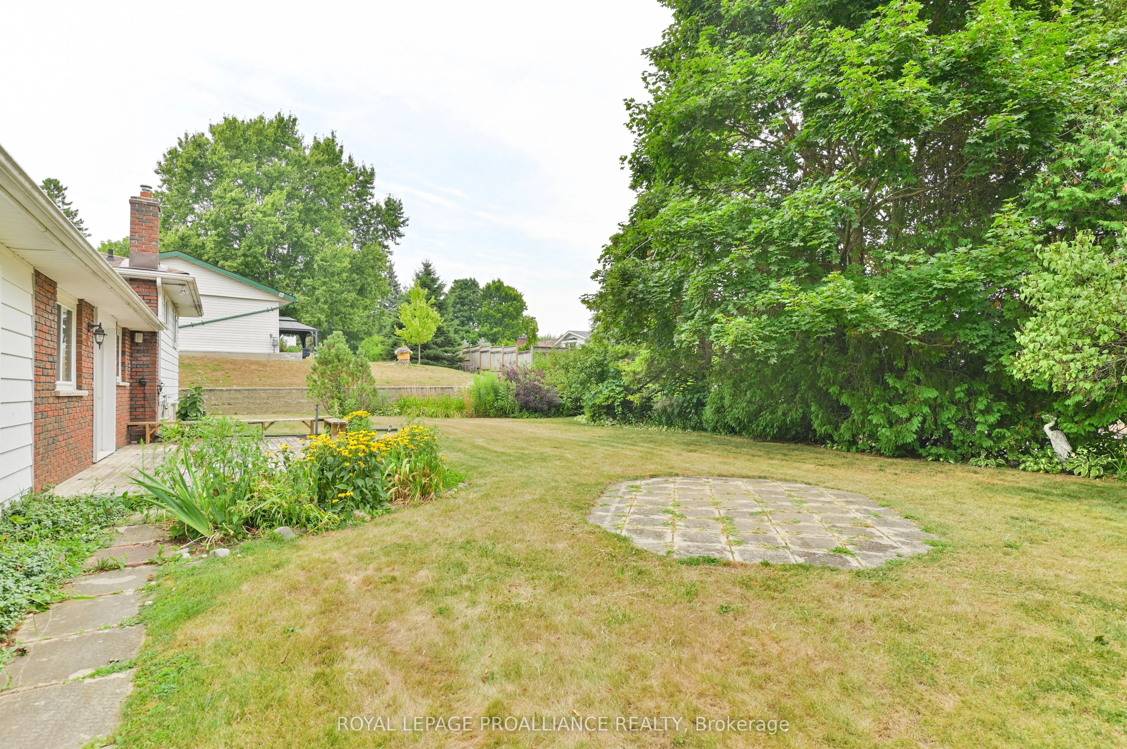 5 Orchard Crescent