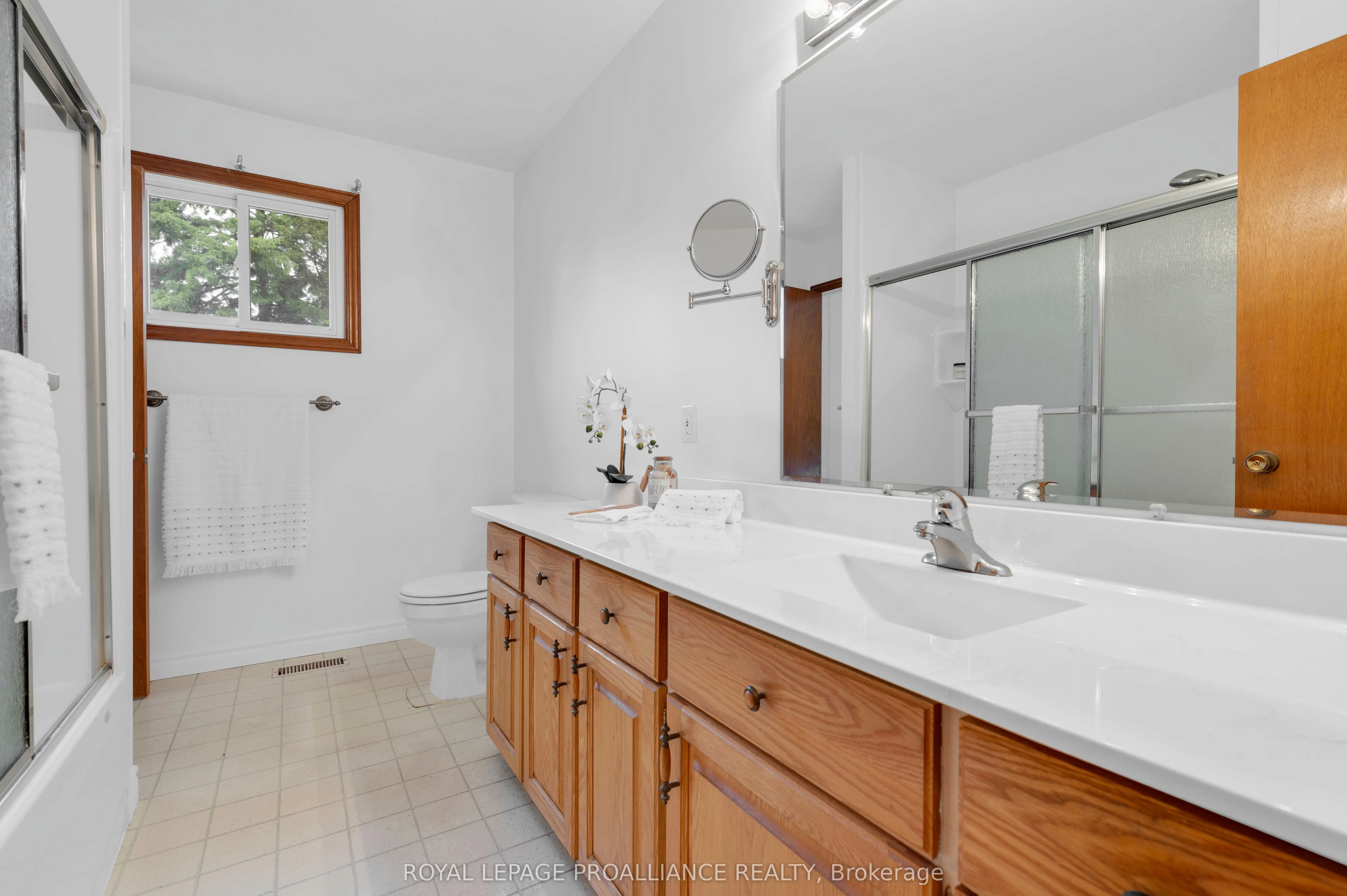 5 Orchard Crescent