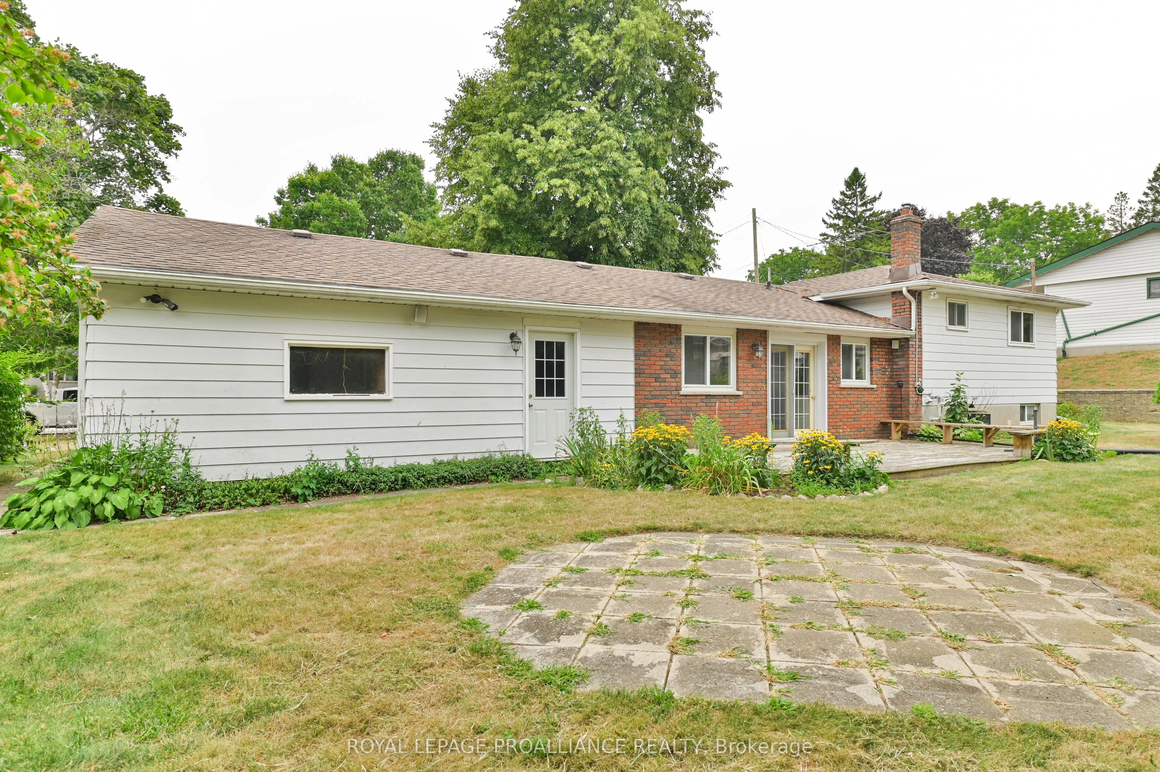 5 Orchard Crescent