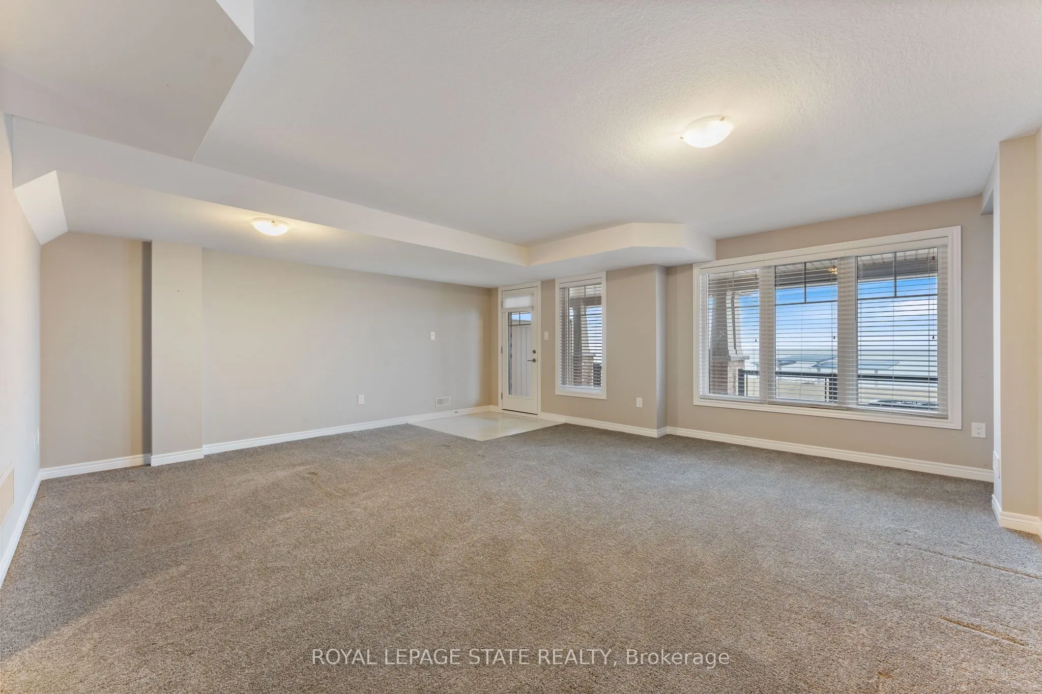 62 Waterview Lane