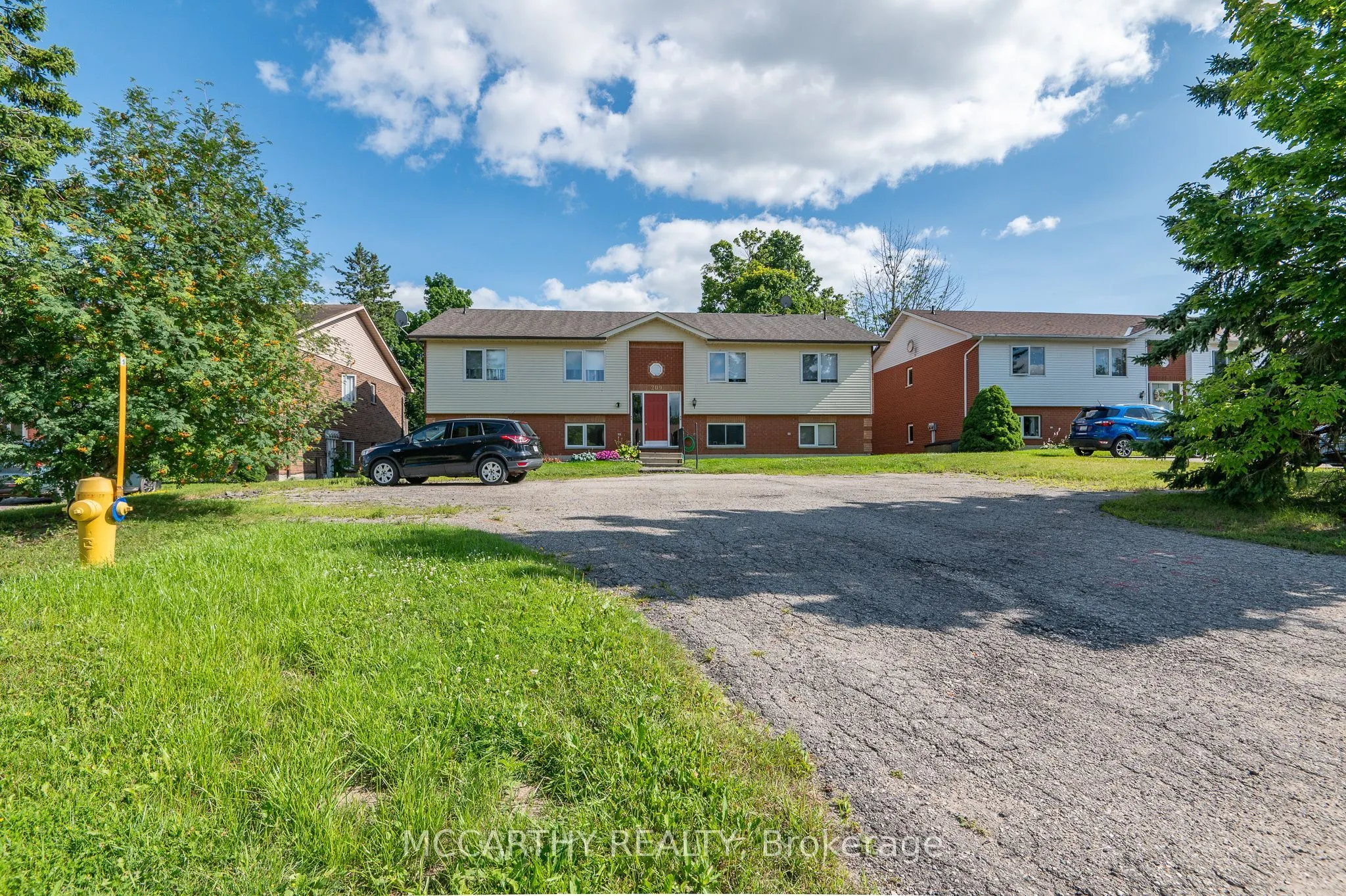 209 Sarah Court