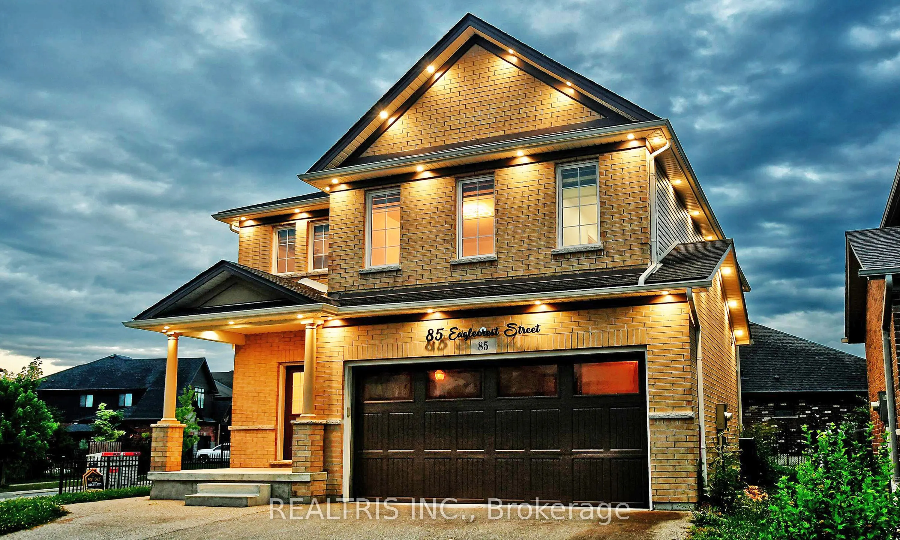 85 Eaglecrest Street, #Lower