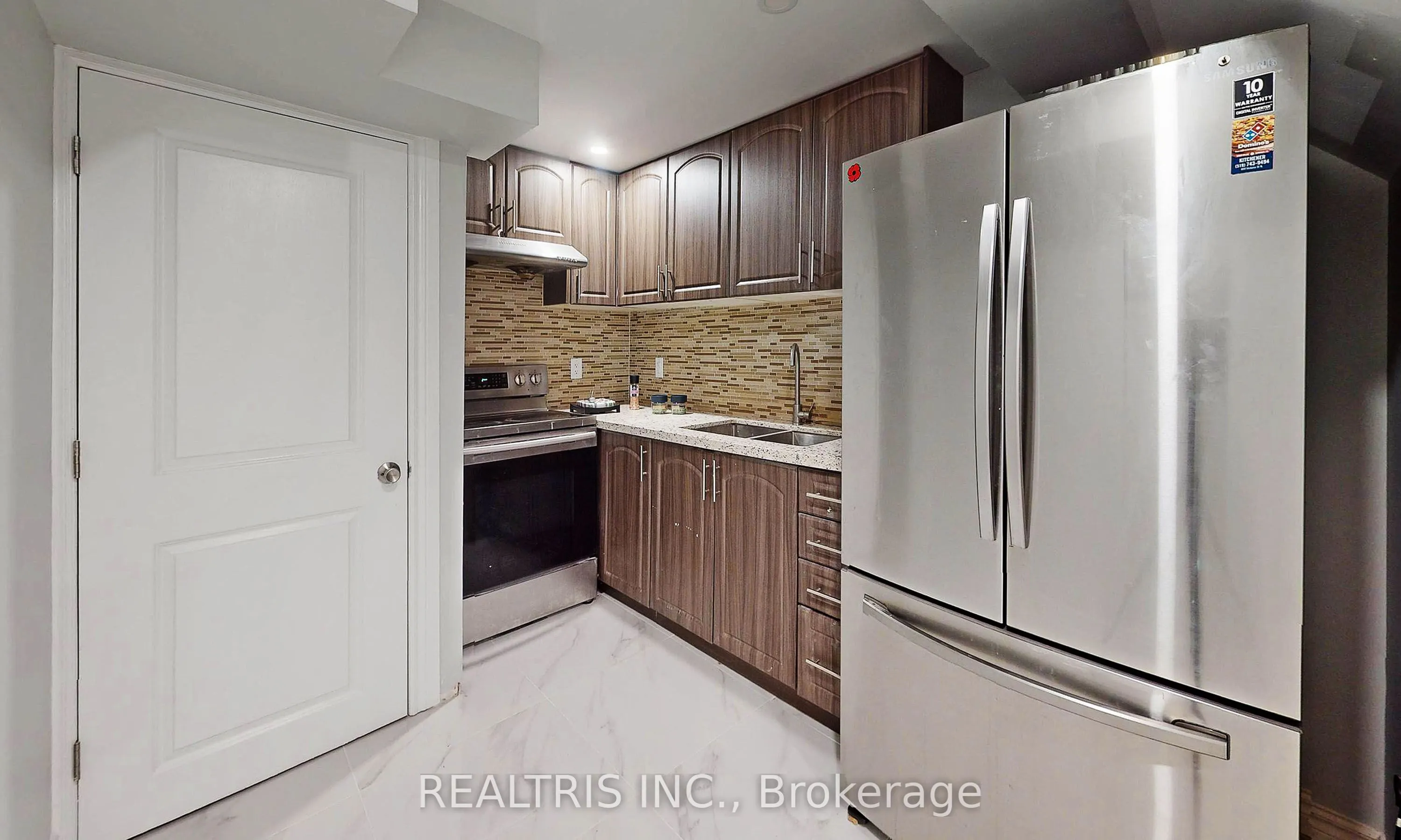 85 Eaglecrest Street, #Lower