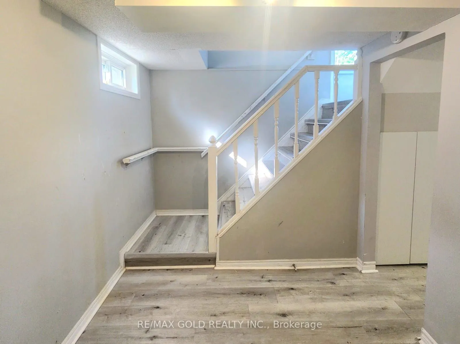 27 Heather Road