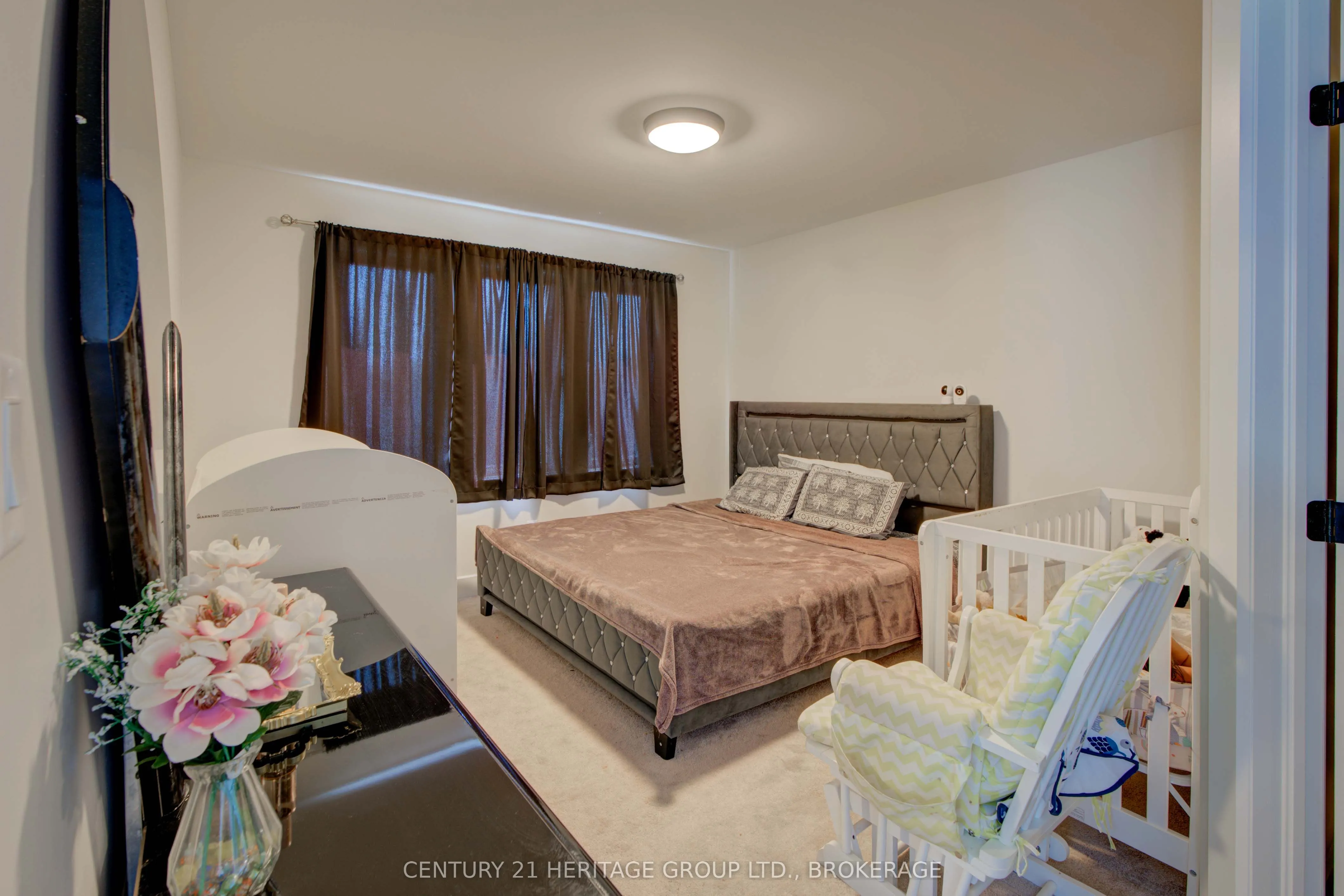 28 Dusenbury Drive