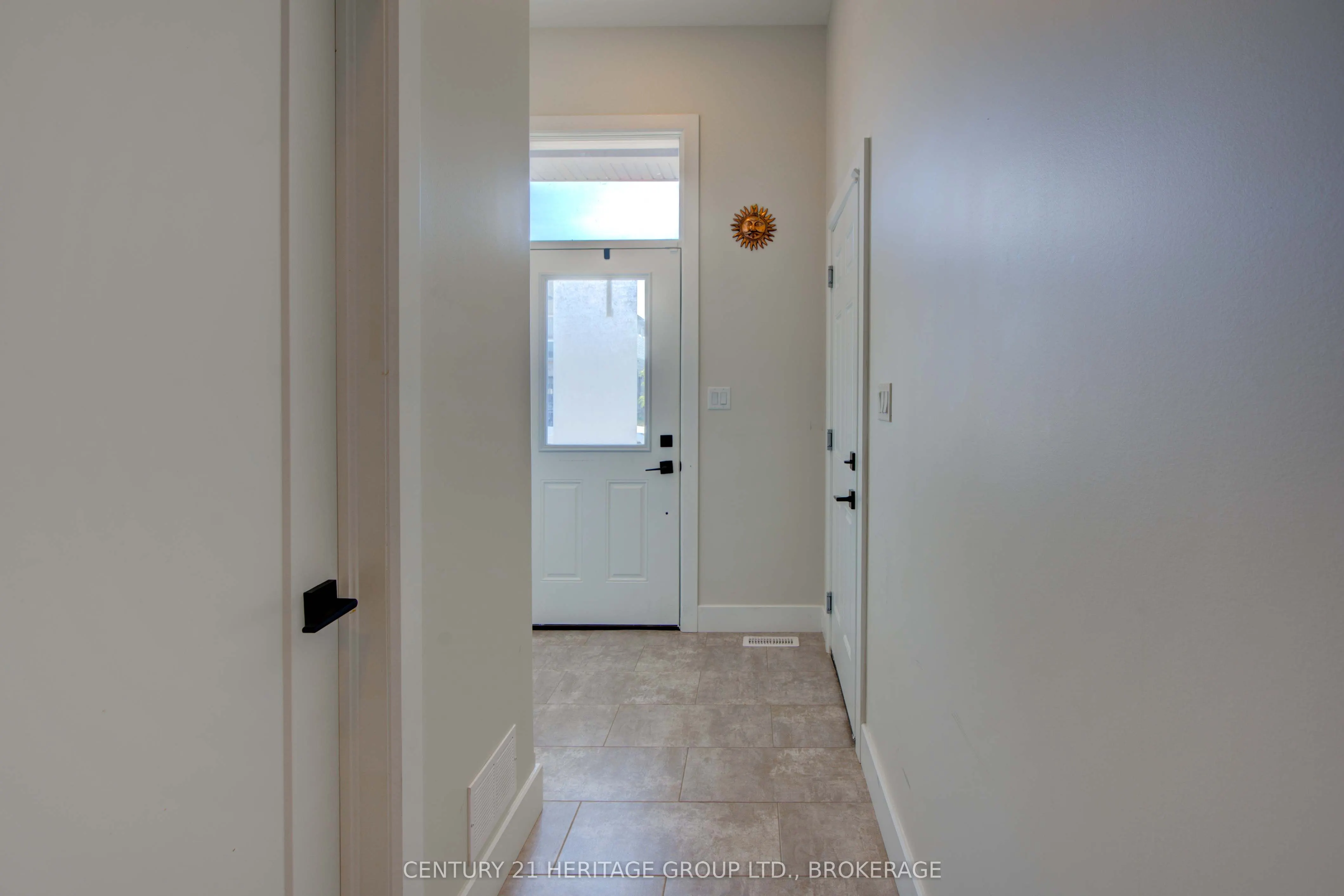 28 Dusenbury Drive
