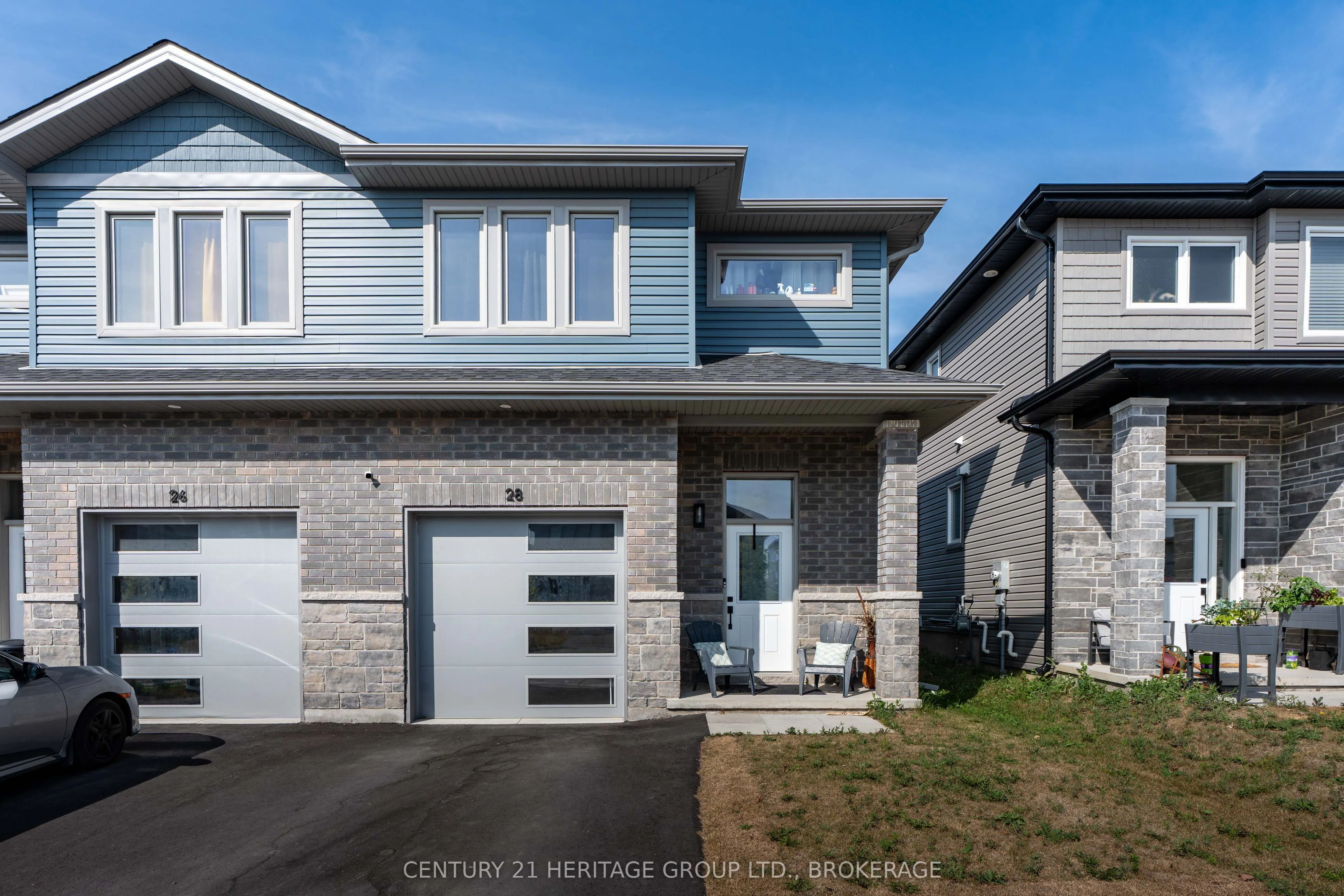28 Dusenbury Drive