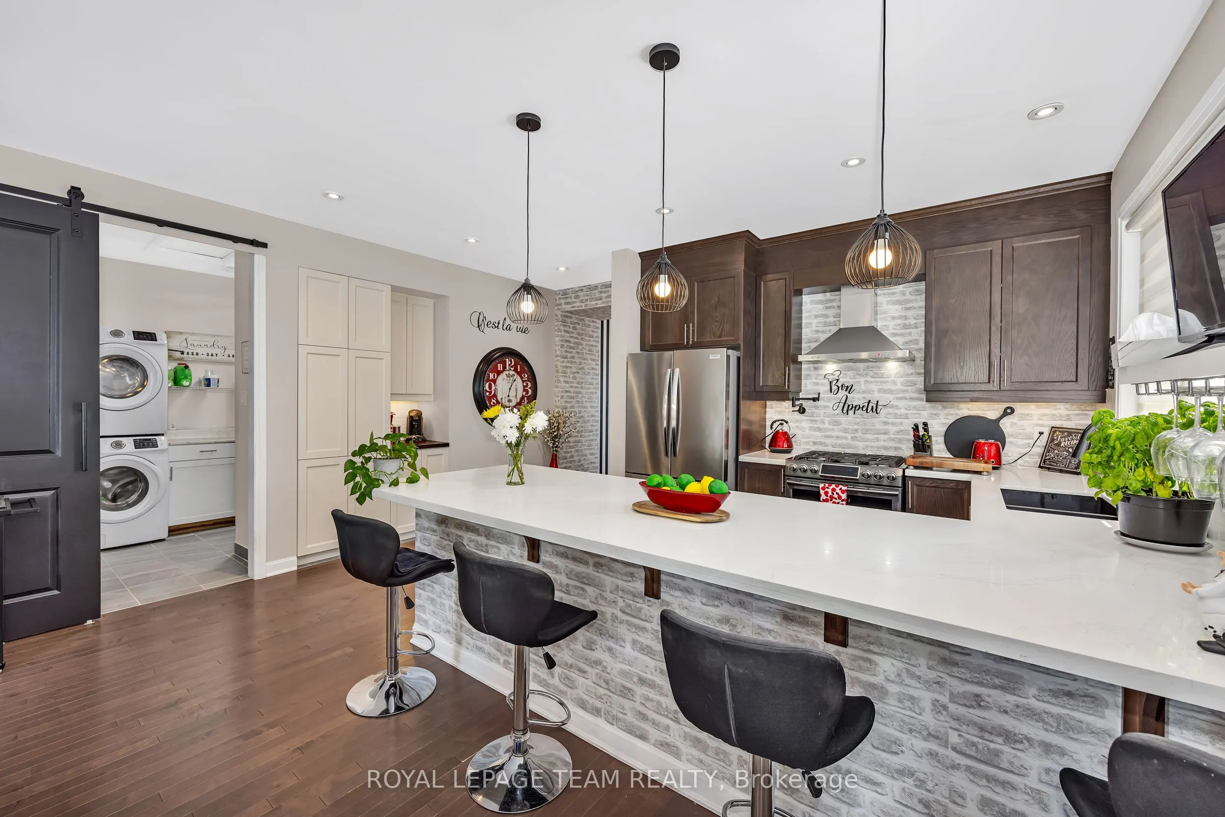 3222 Harvester Crescent
