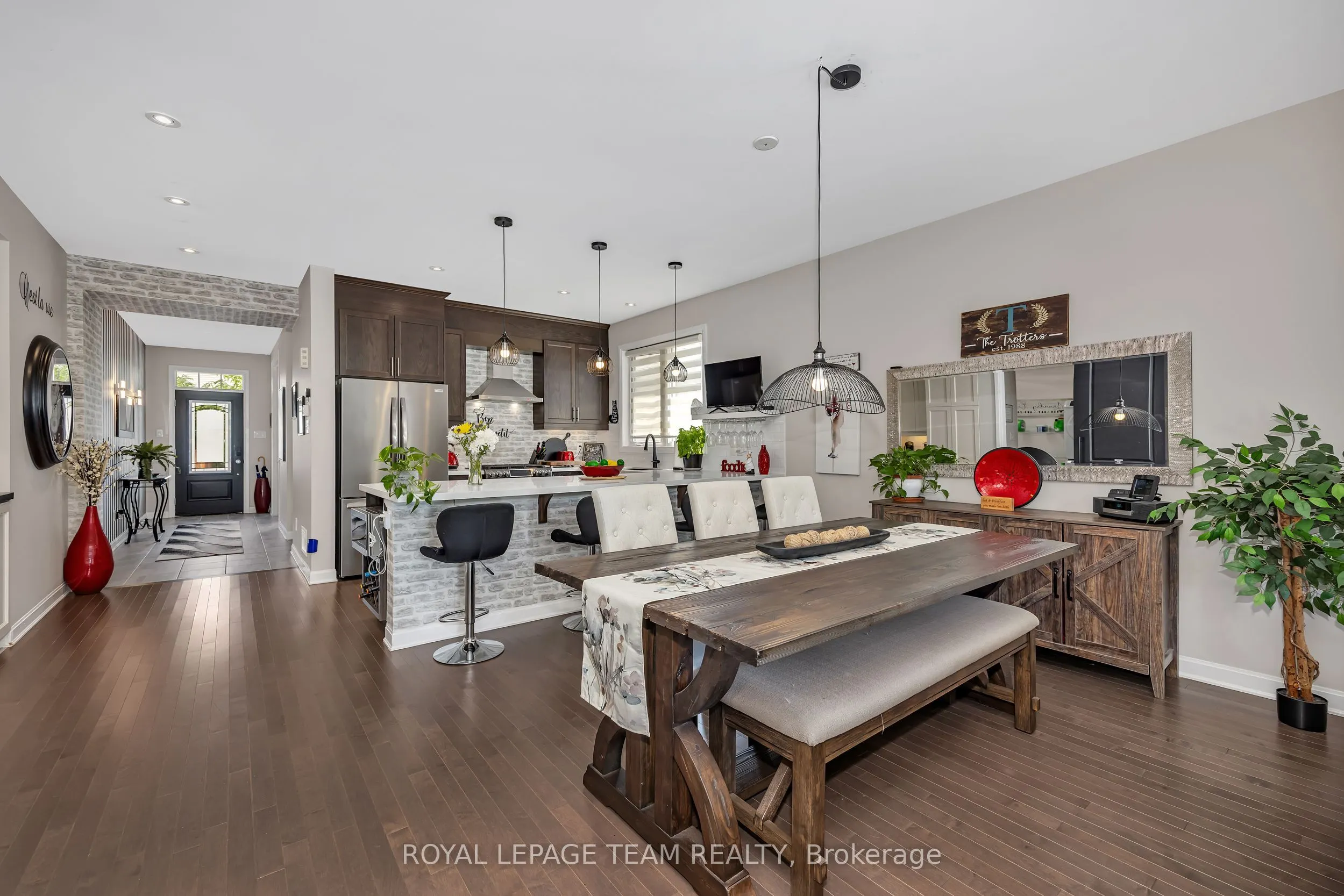 3222 Harvester Crescent
